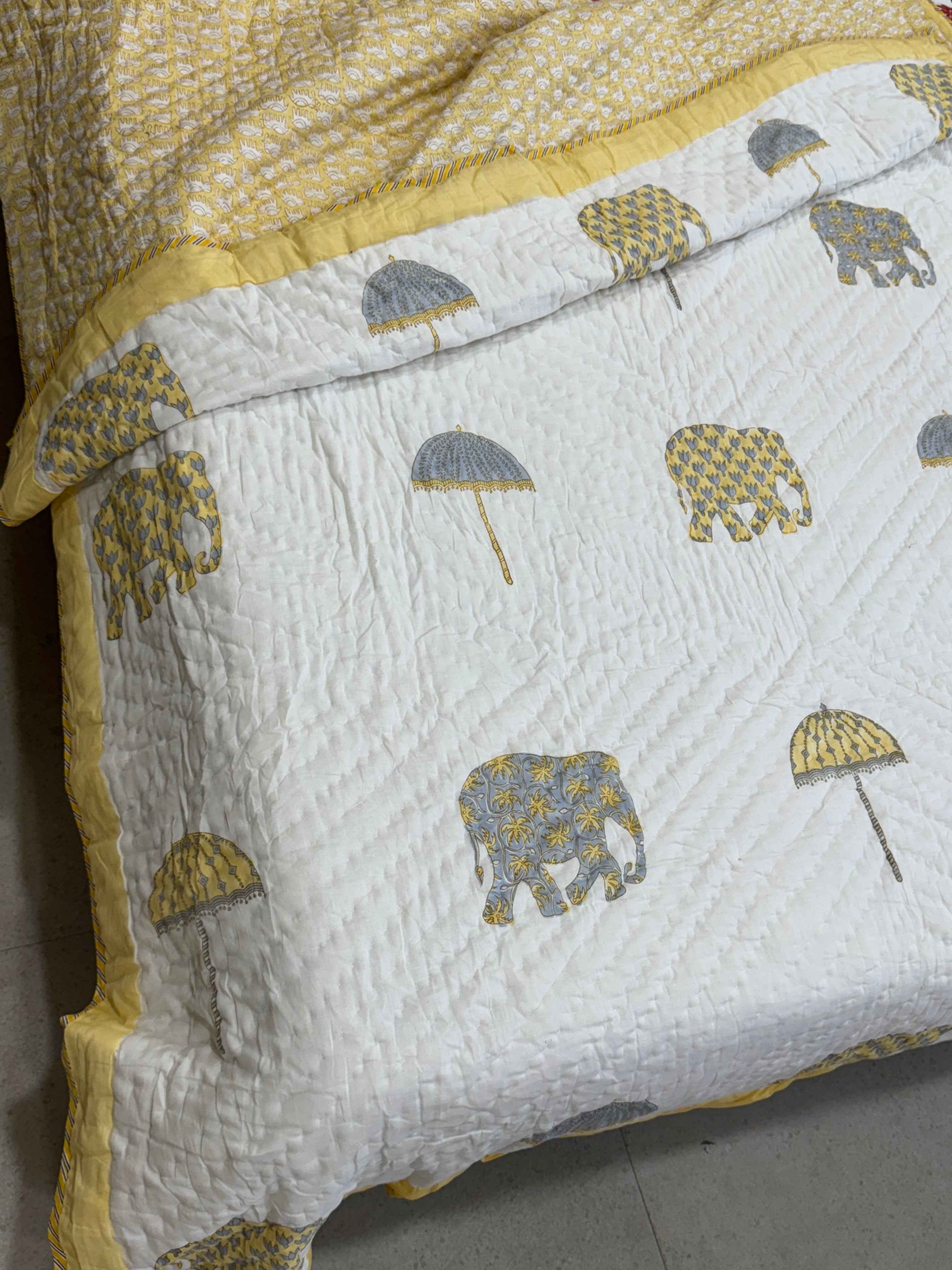 YELLOW ELEPHANT HANDBLOCK PRINTED SINGLE QUILT