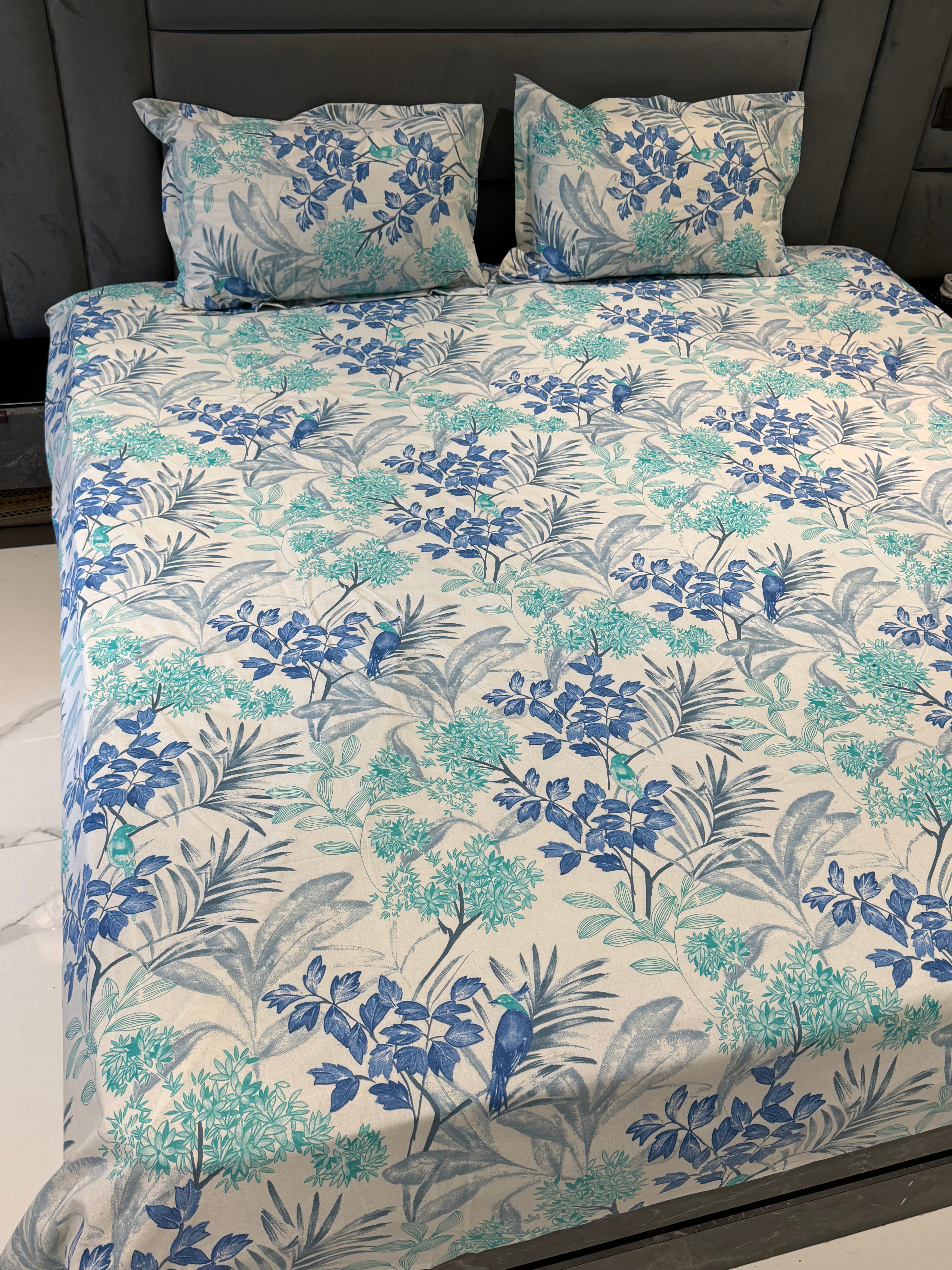 FLORAL SHALIMAR BEDSHEET WITH TWO REVERSIBLE PILLOW COVERS