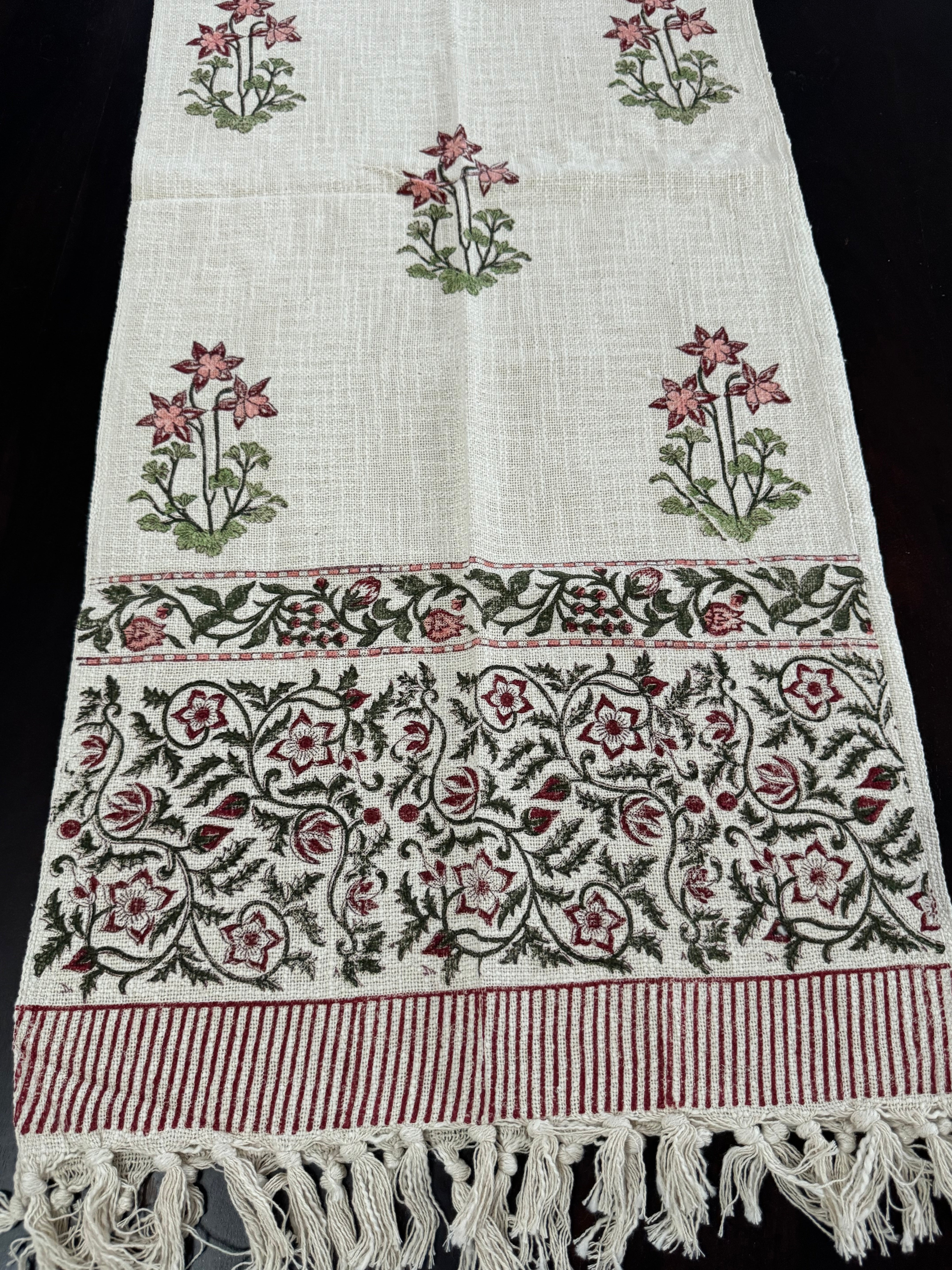 HAND BLOCK PRINTED TABLE RUNNER