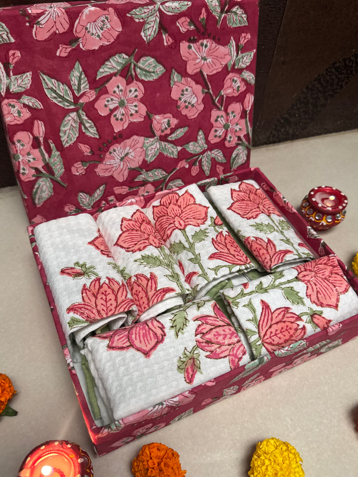 HANDBLOCK PRINTED GIFT BOX - FACE TOWEL SETS
