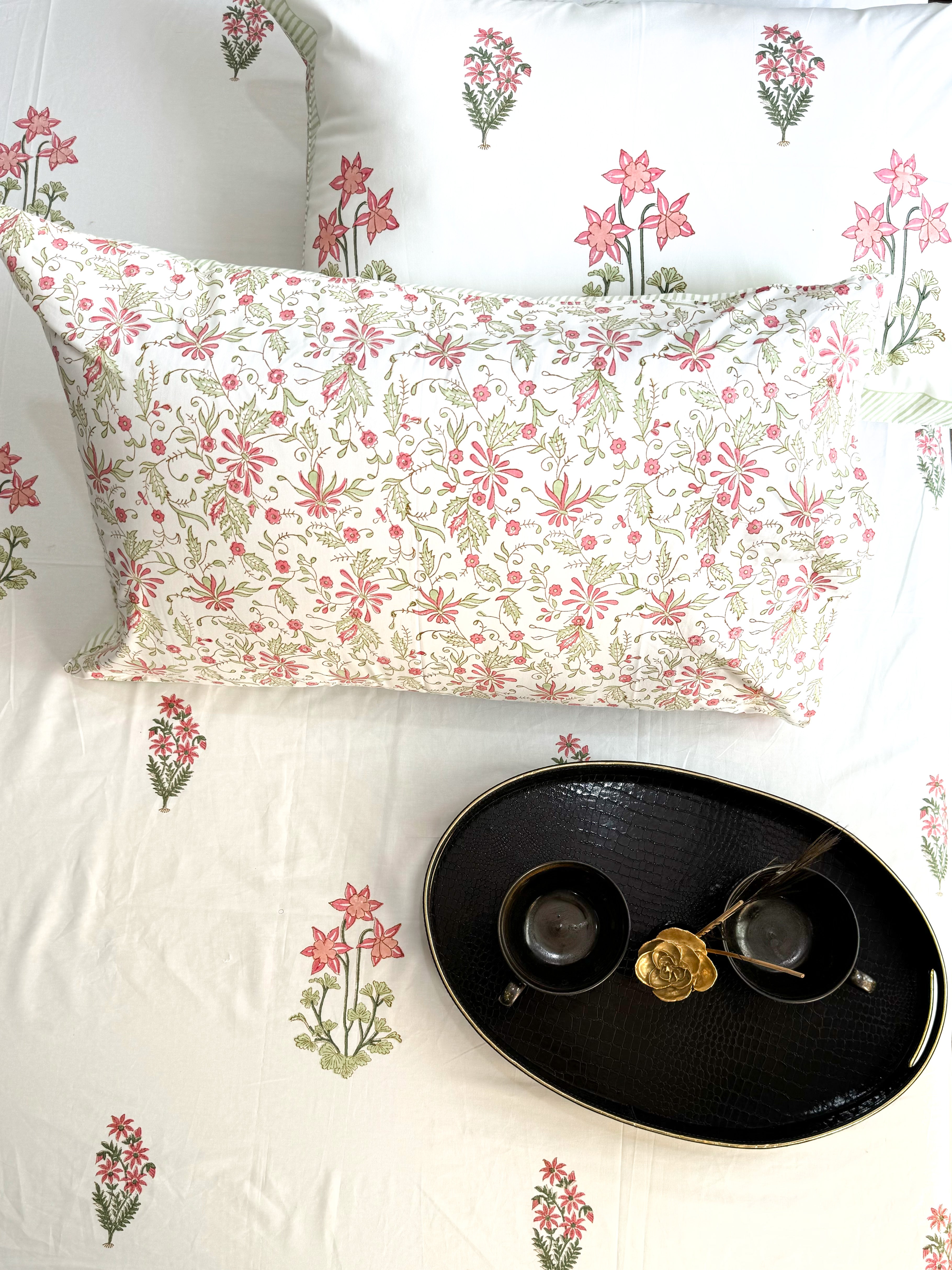 VEDA HAND BLOCK PRINTED BEDSHEET WITH TWO REVERSIBLE PILLOW COVERS