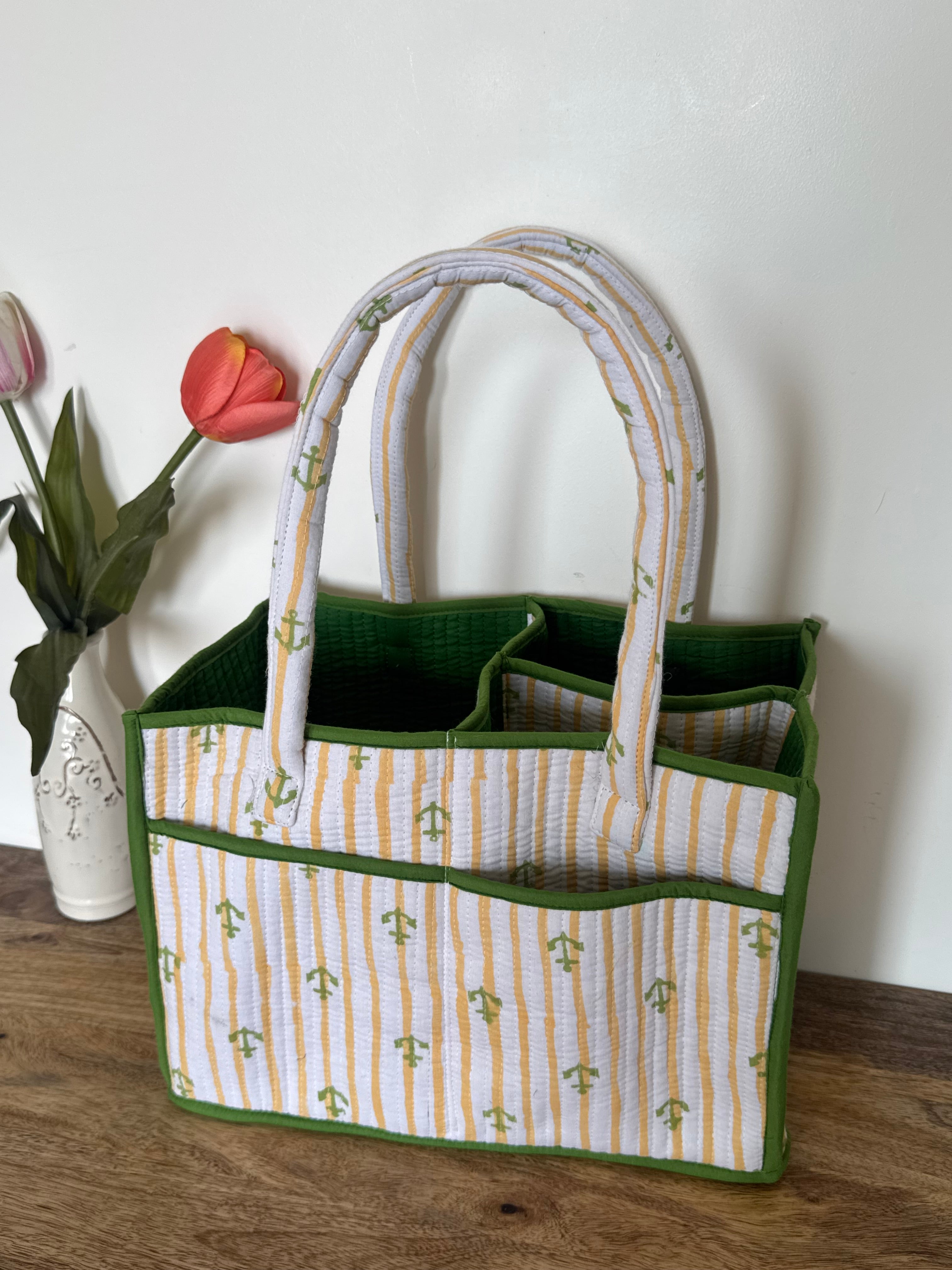 NAPPY CADDY / PICNIC BASKET