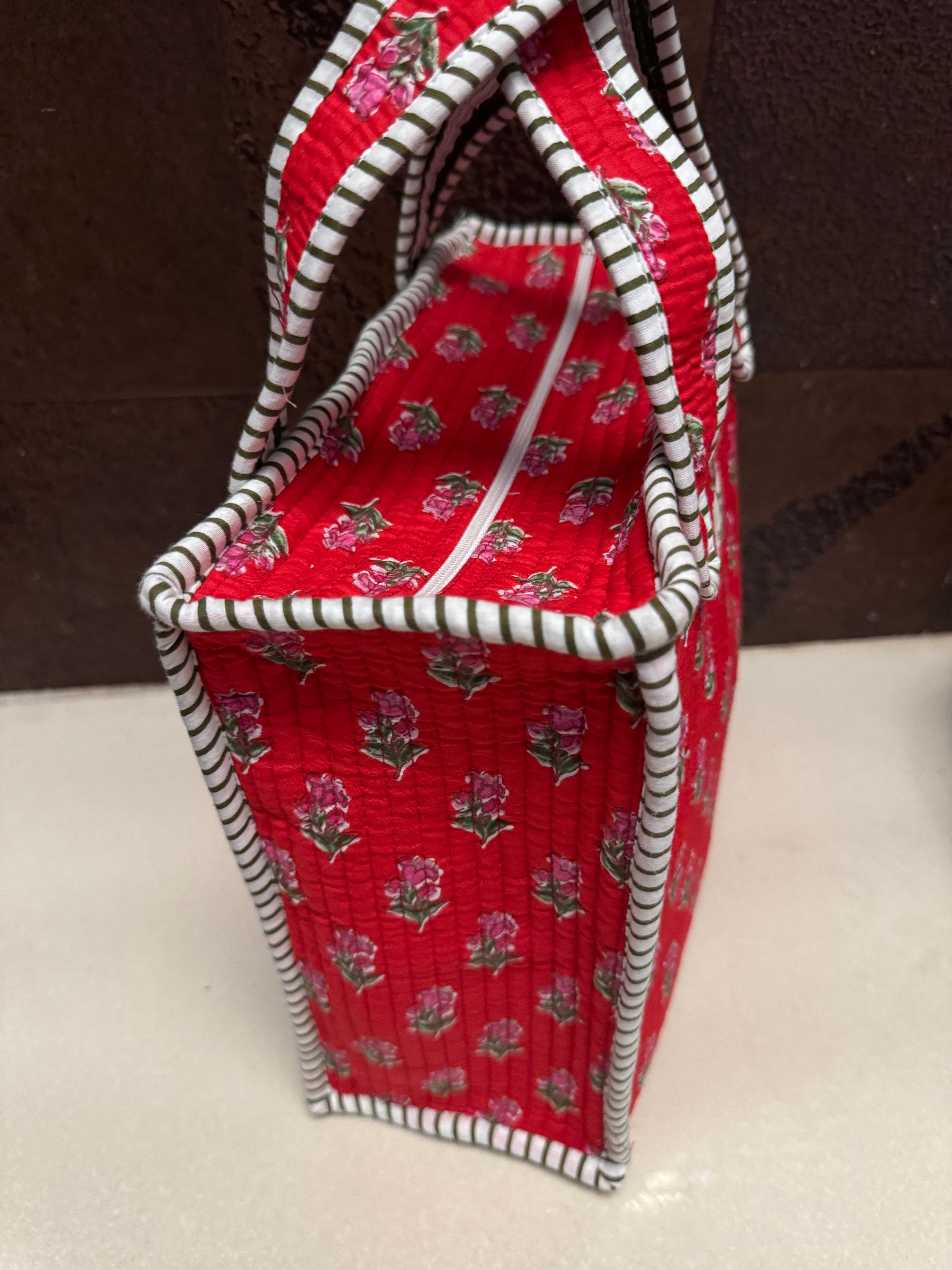 MINI TOTE BAG WITH ZIP