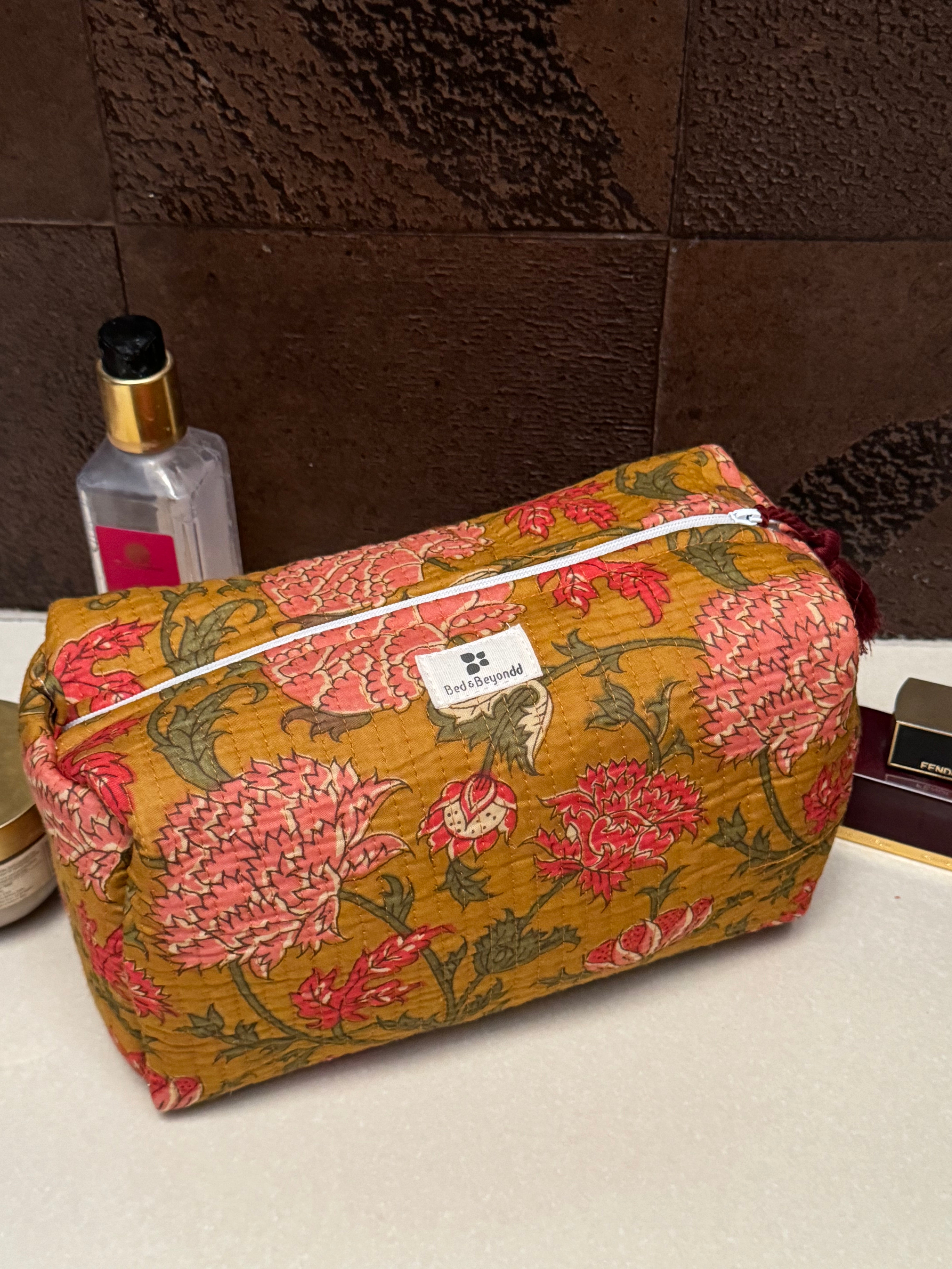 MULTI PURPOSE TOILETRY BAGS