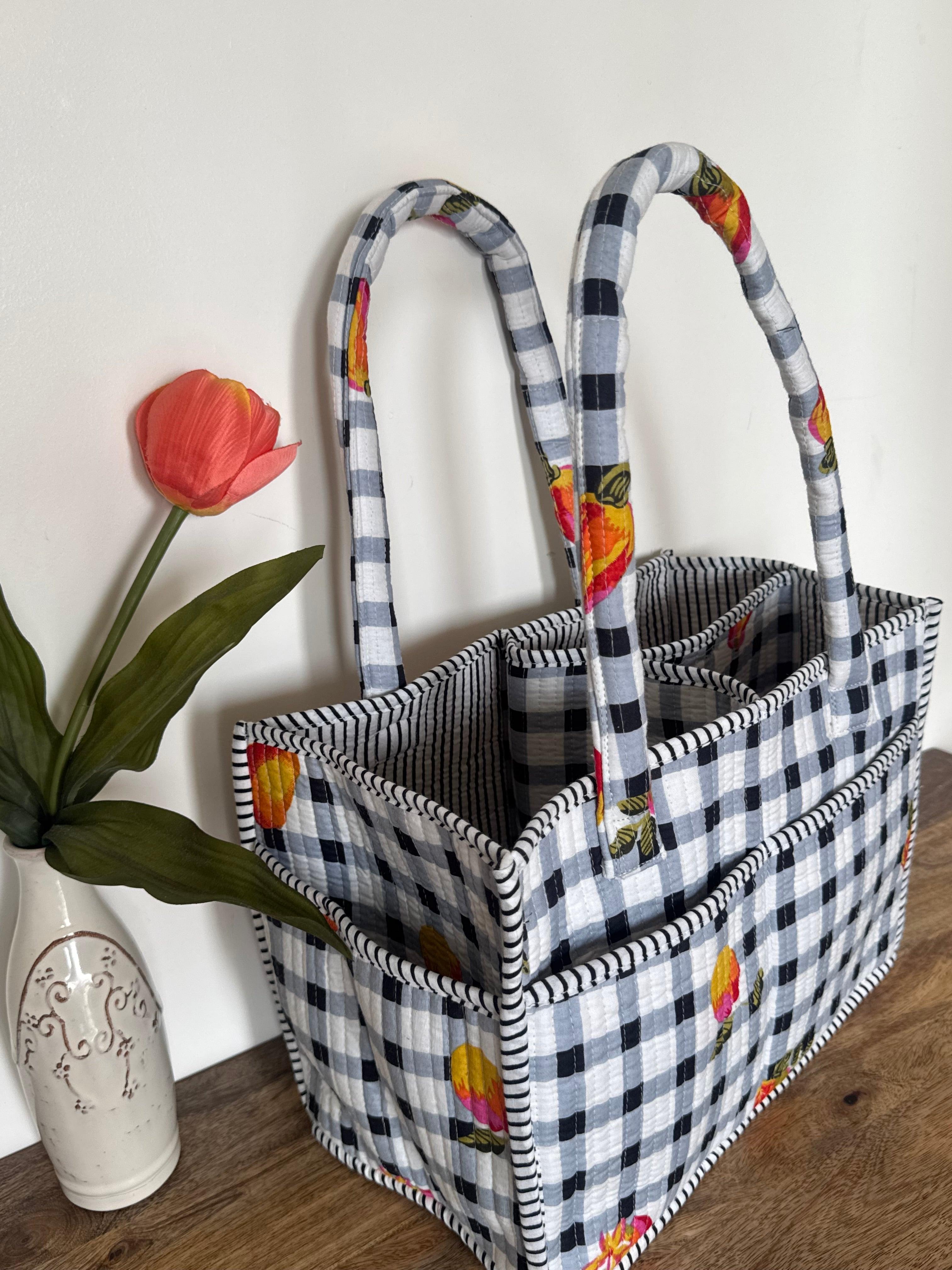 NAPPY CADDY / PICNIC BASKET