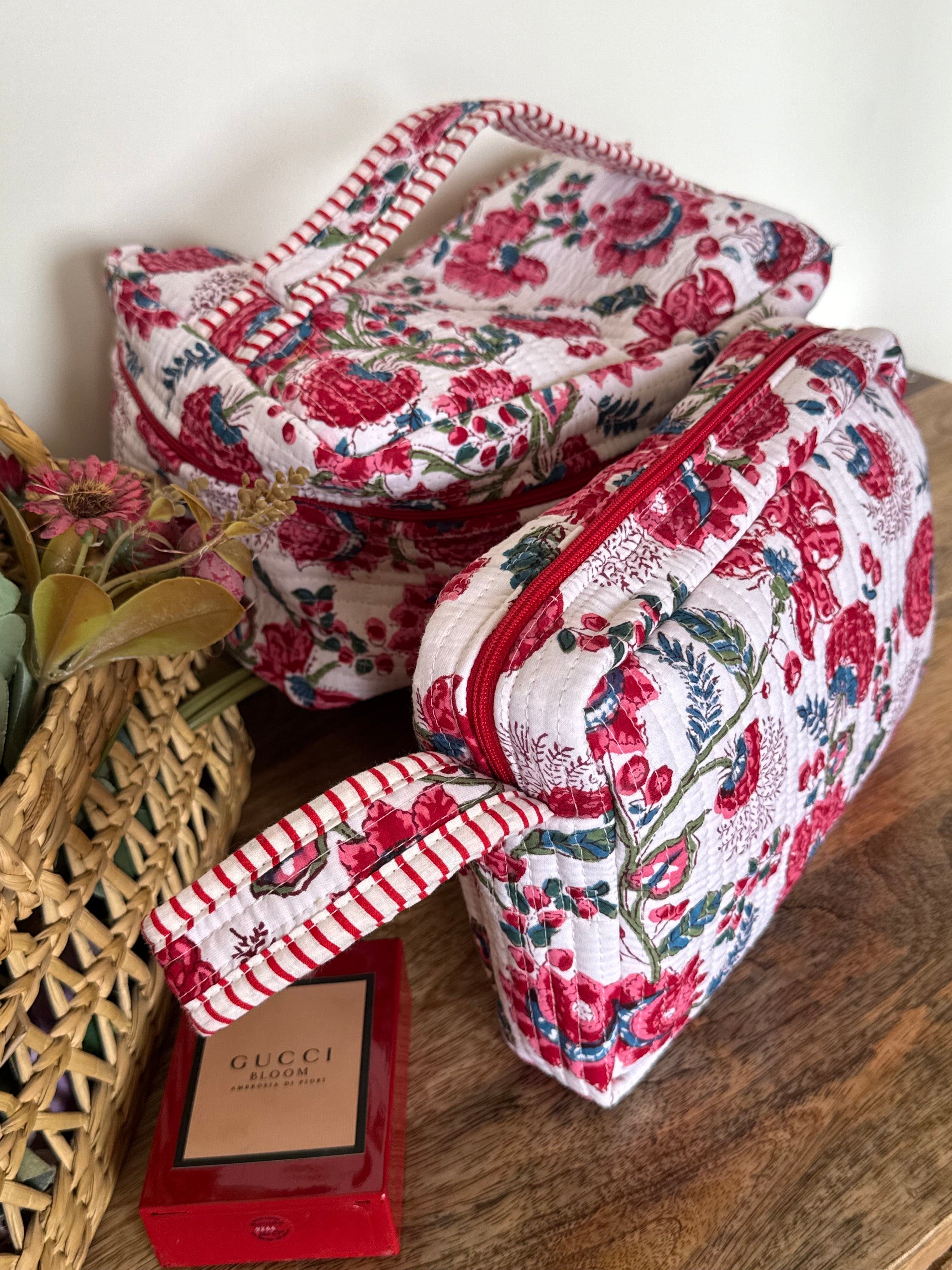 VANITY BAG & TRAVEL POUCH COMBO SET