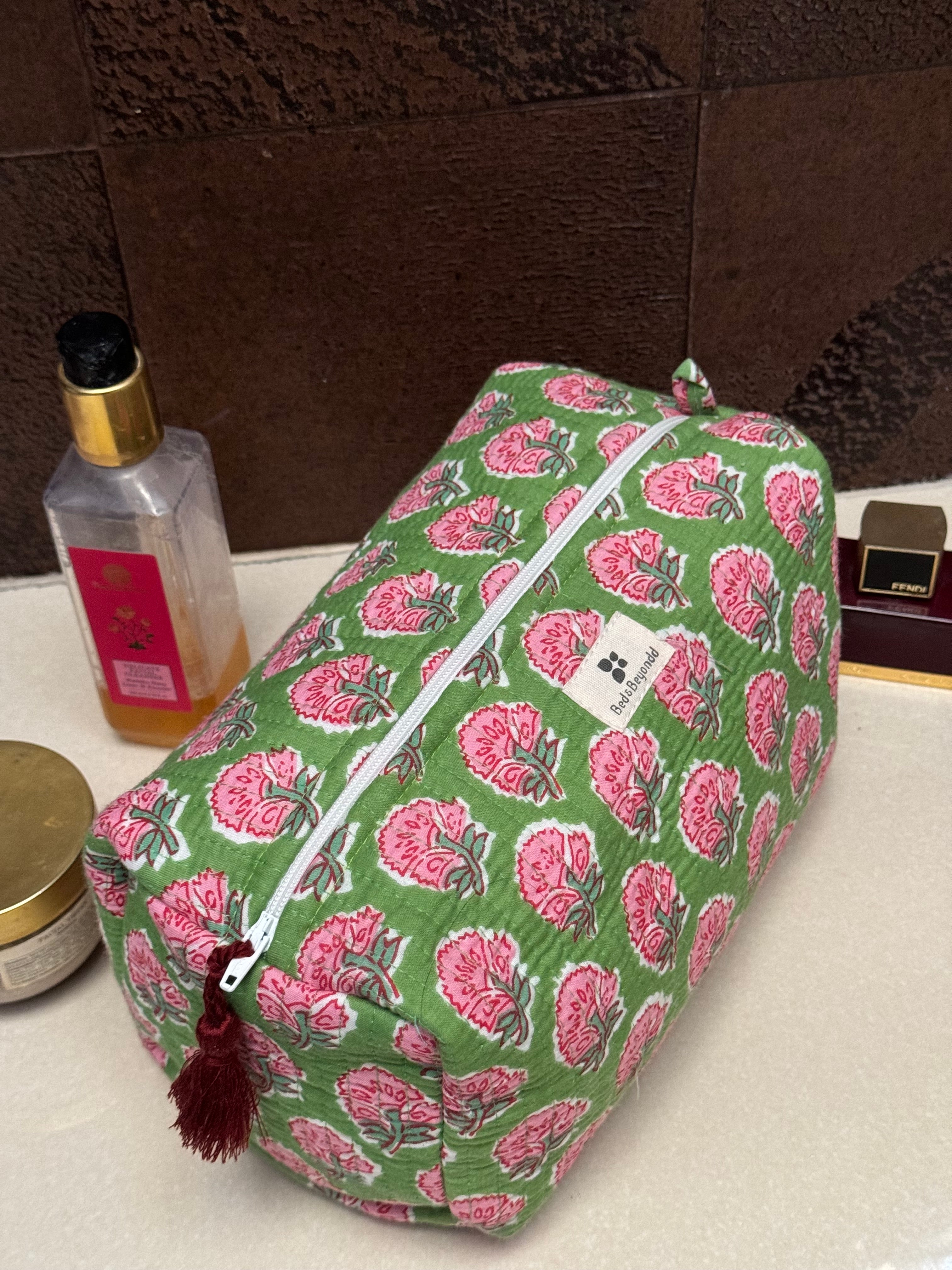 MULTI PURPOSE TOILETRY BAGS