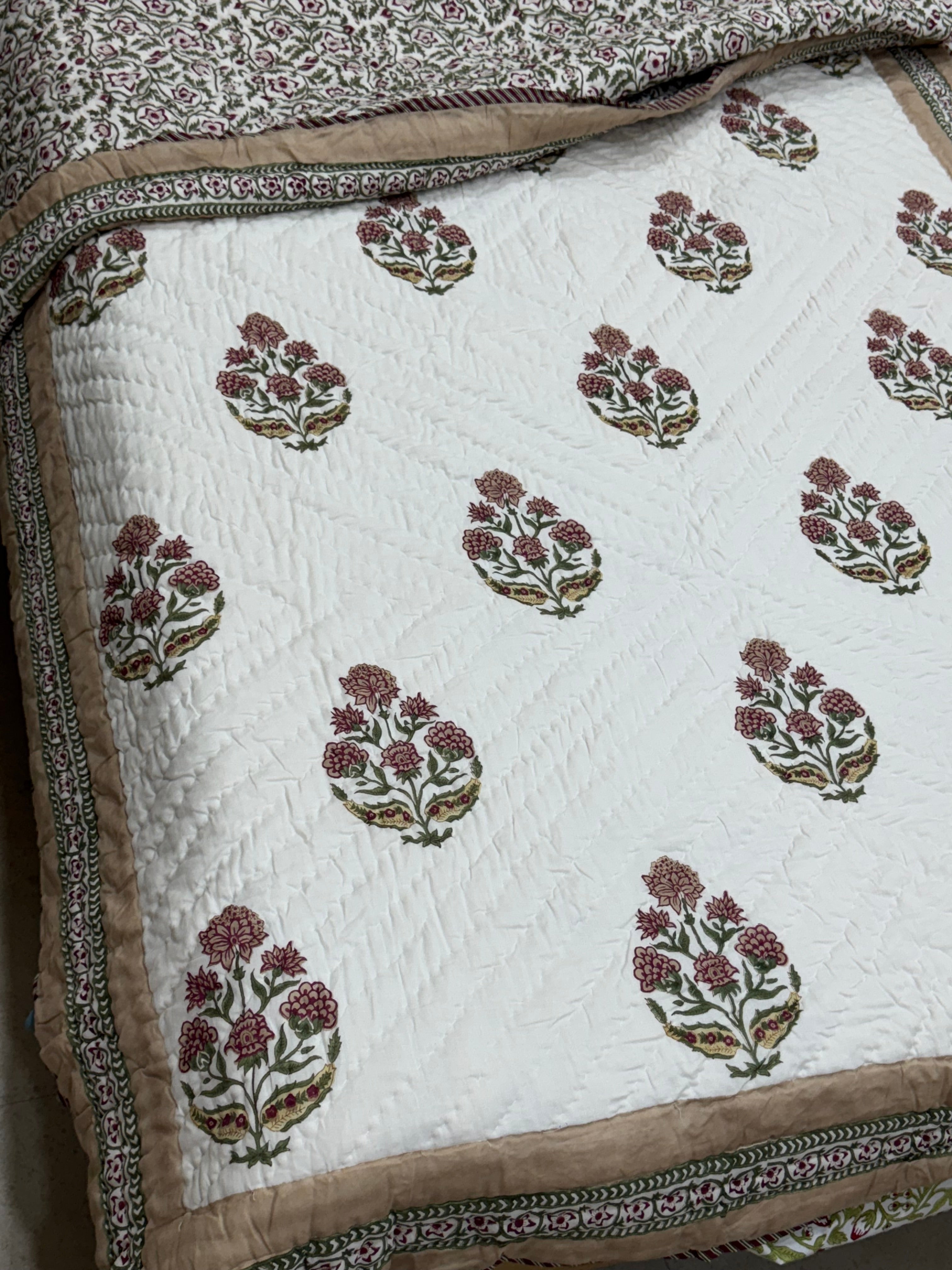 HANDBLOCK PRINTED SINGLE QUILT