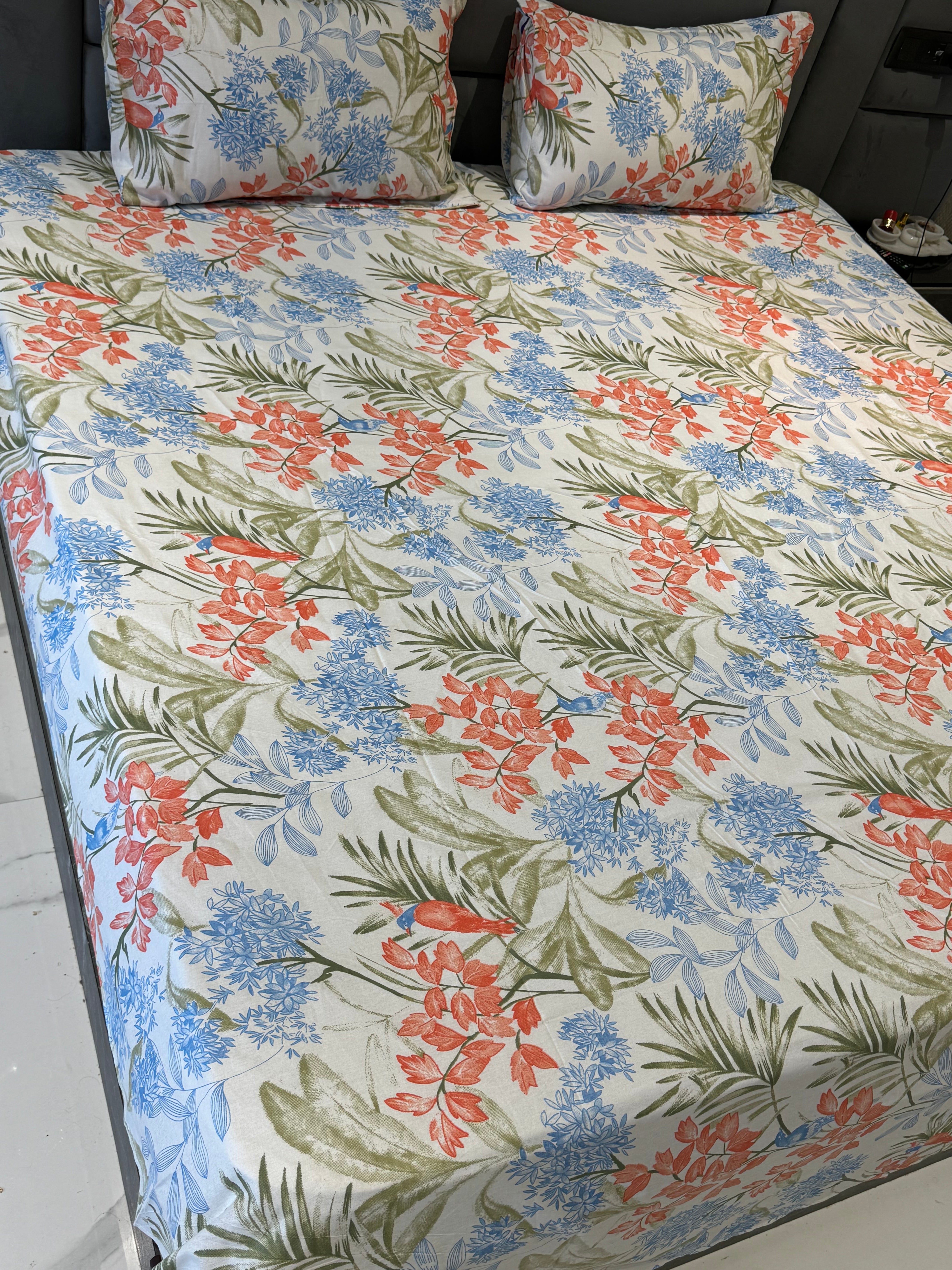 FLORAL SHALIMAR BEDSHEET WITH TWO REVERSIBLE PILLOW COVERS