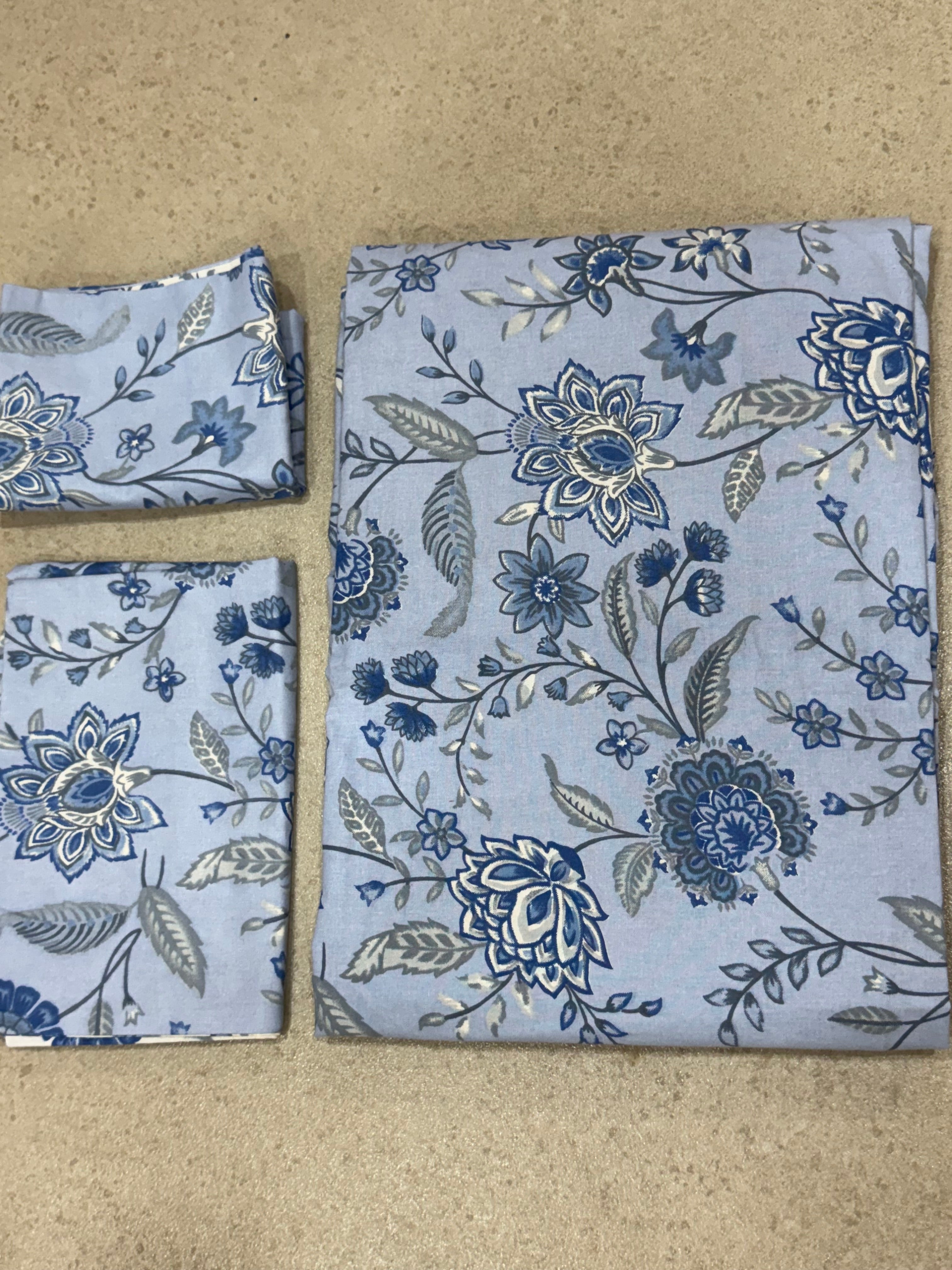 FLORAL SHALIMAR BEDSHEET WITH TWO REVERSIBLE PILLOW COVERS