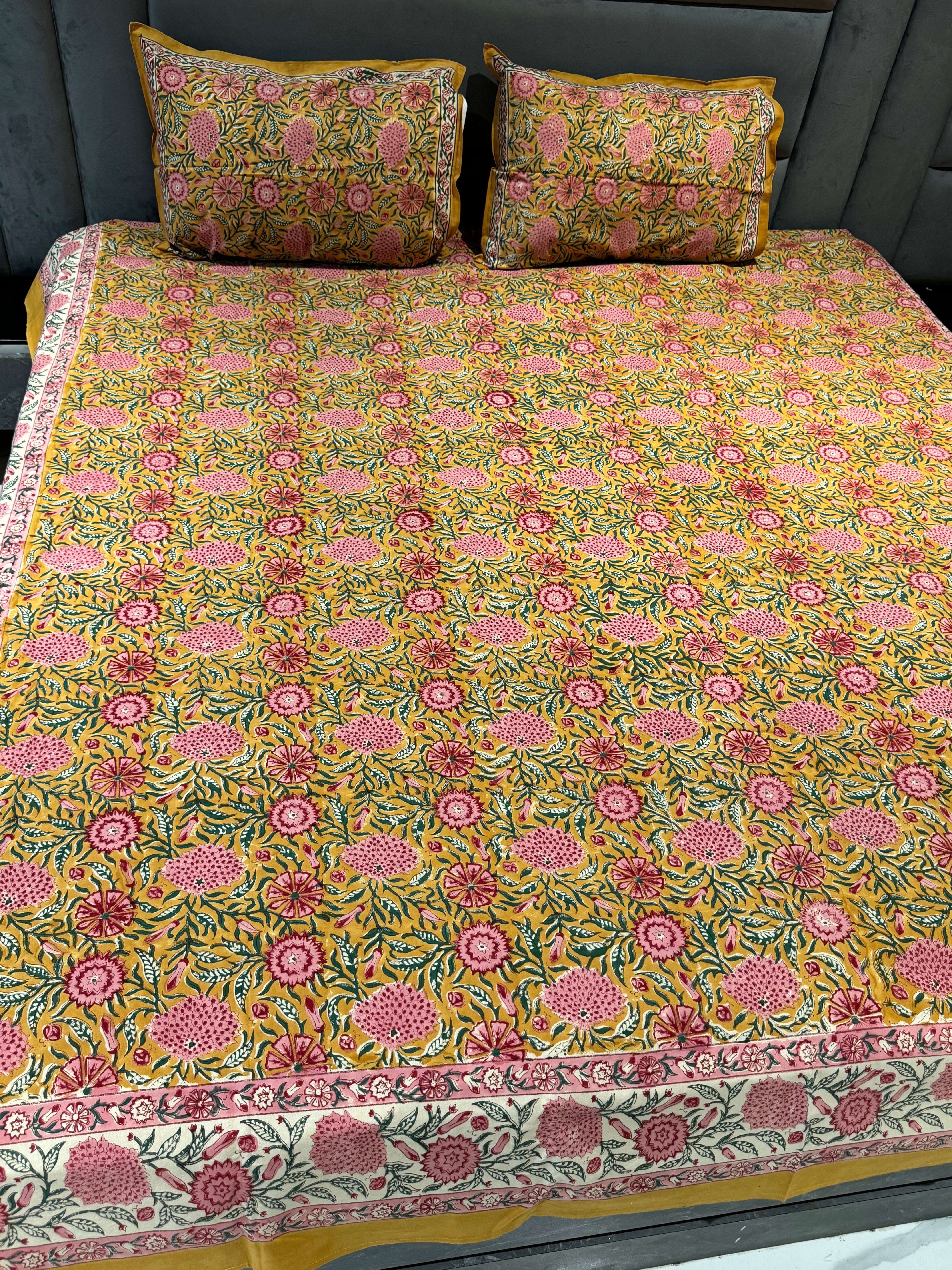 FESTIVE HAND BLOCK PRINTED BEDSHEET WITH TWO REVERSIBLE PILLOW COVERS