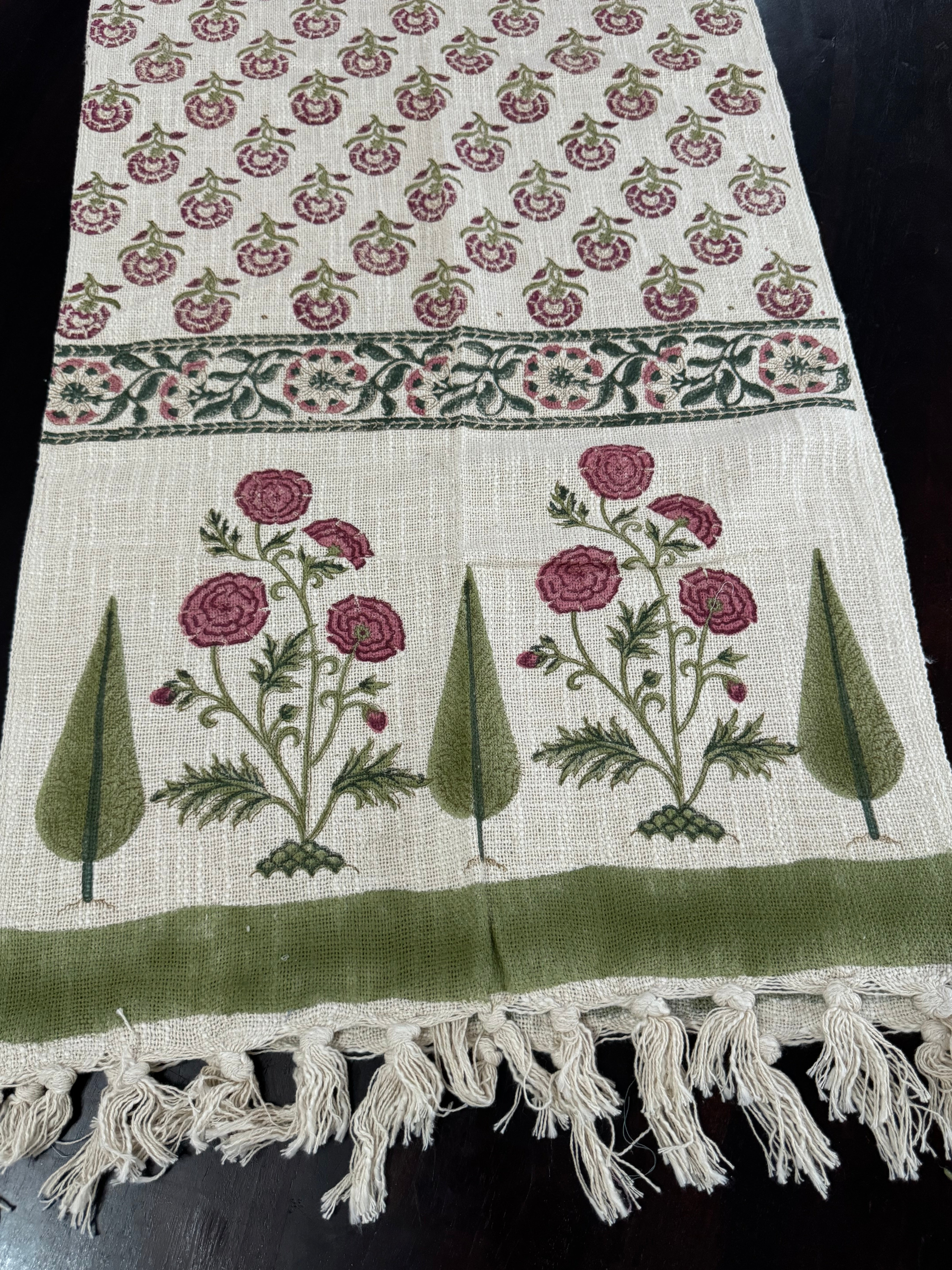 HAND BLOCK PRINTED TABLE RUNNER