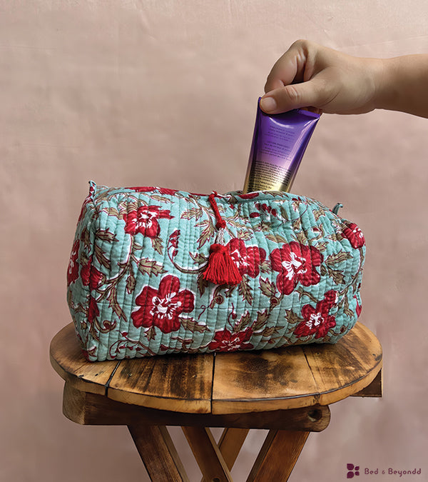 MULTI PURPOSE TOILETRY BAGS