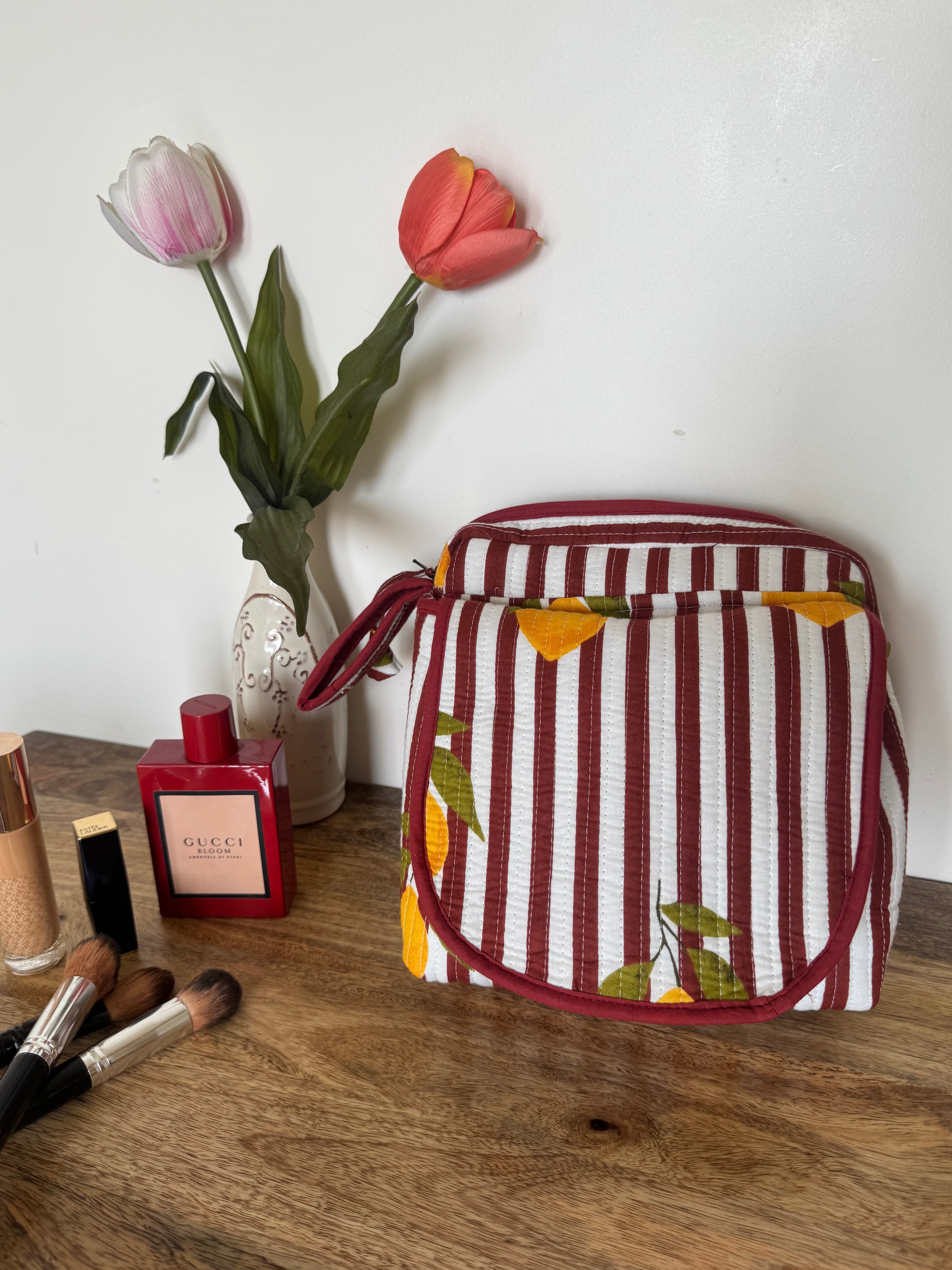 MAKEUP-ON-THE-GO/ DIAPER CHANGING BAG