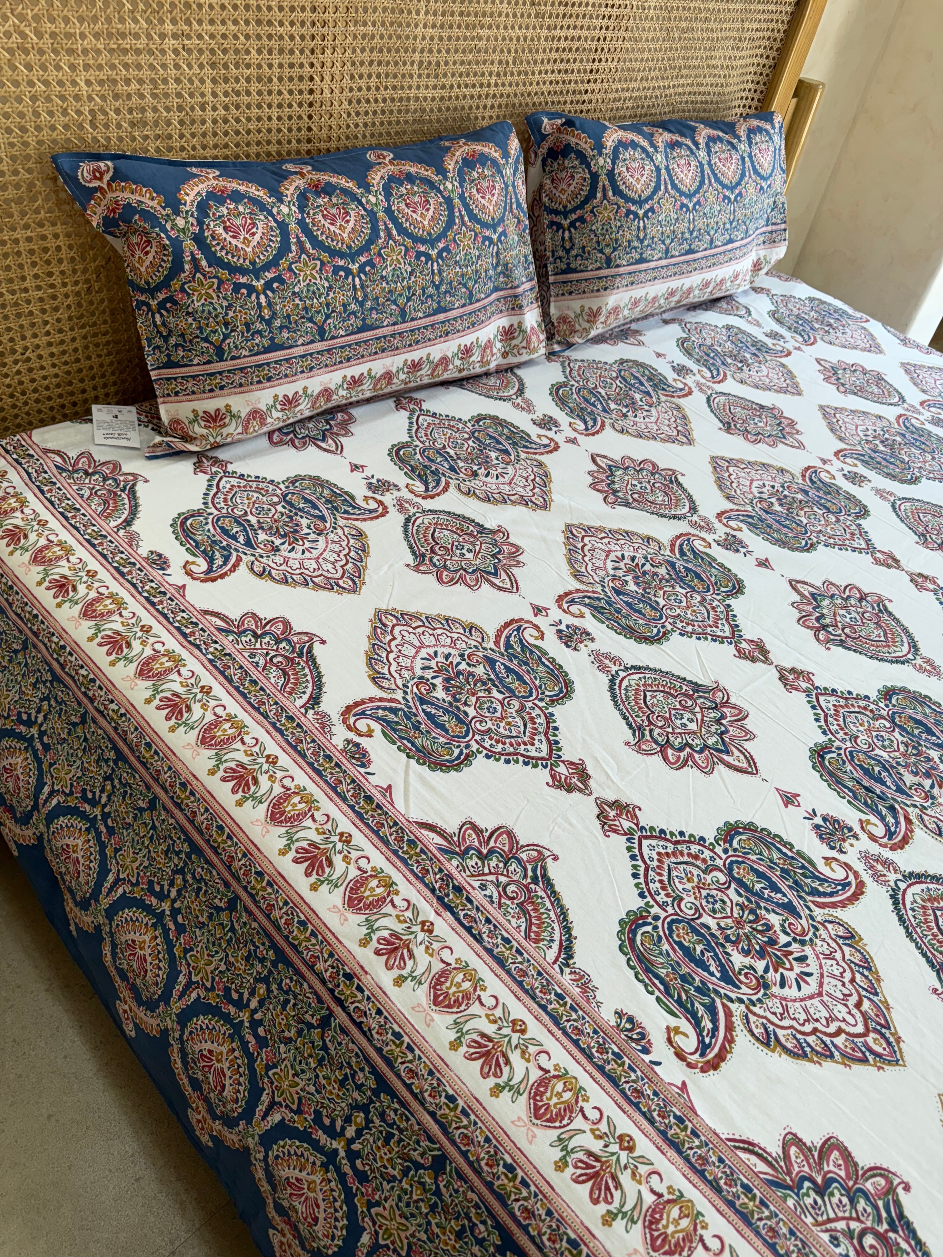 SHALIMAR BEDSHEET WITH TWO REVERSIBLE PILLOW COVERS