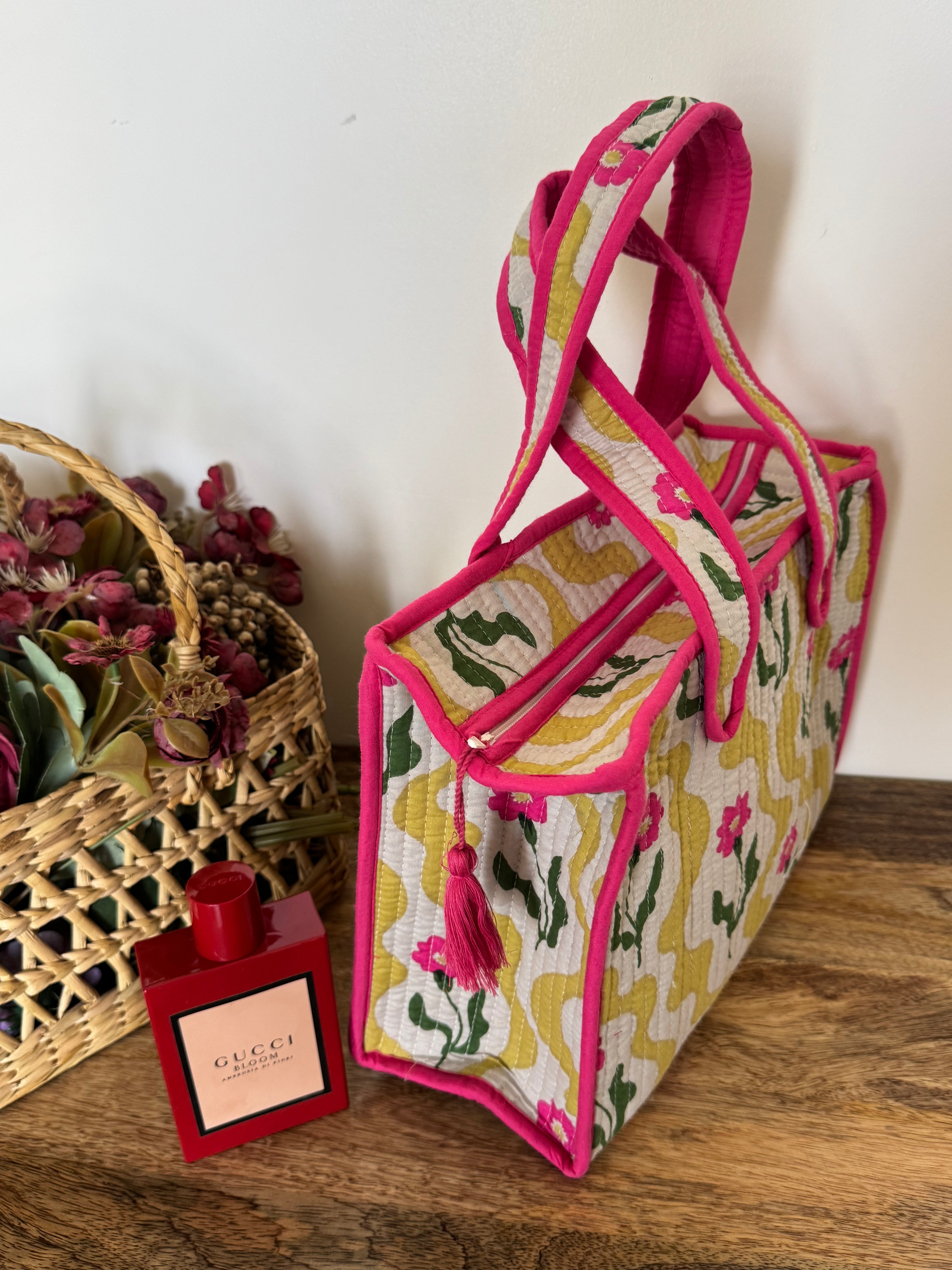 MINI TOTE BAG WITH ZIP