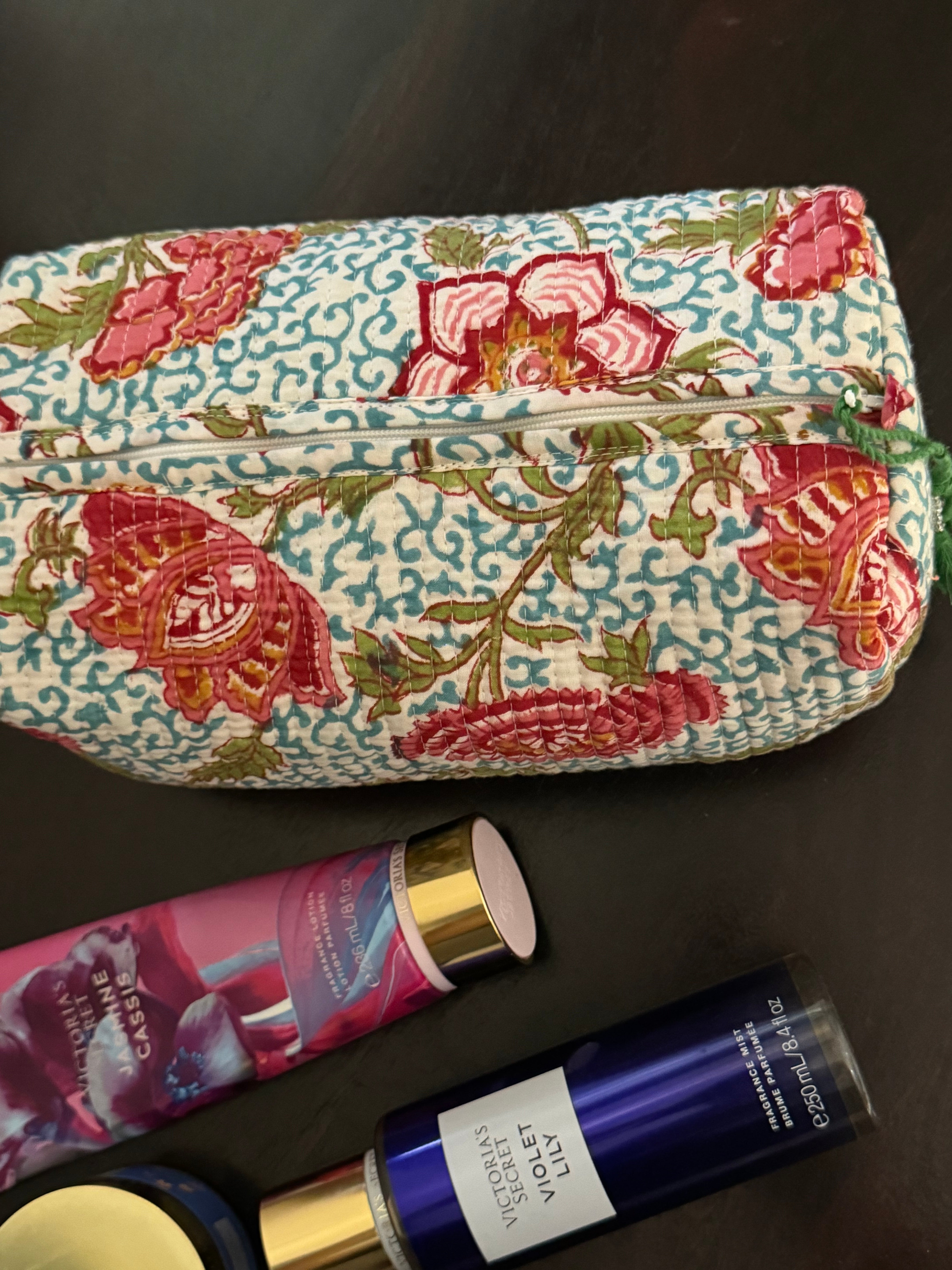 MULTI PURPOSE TOILETRY BAGS