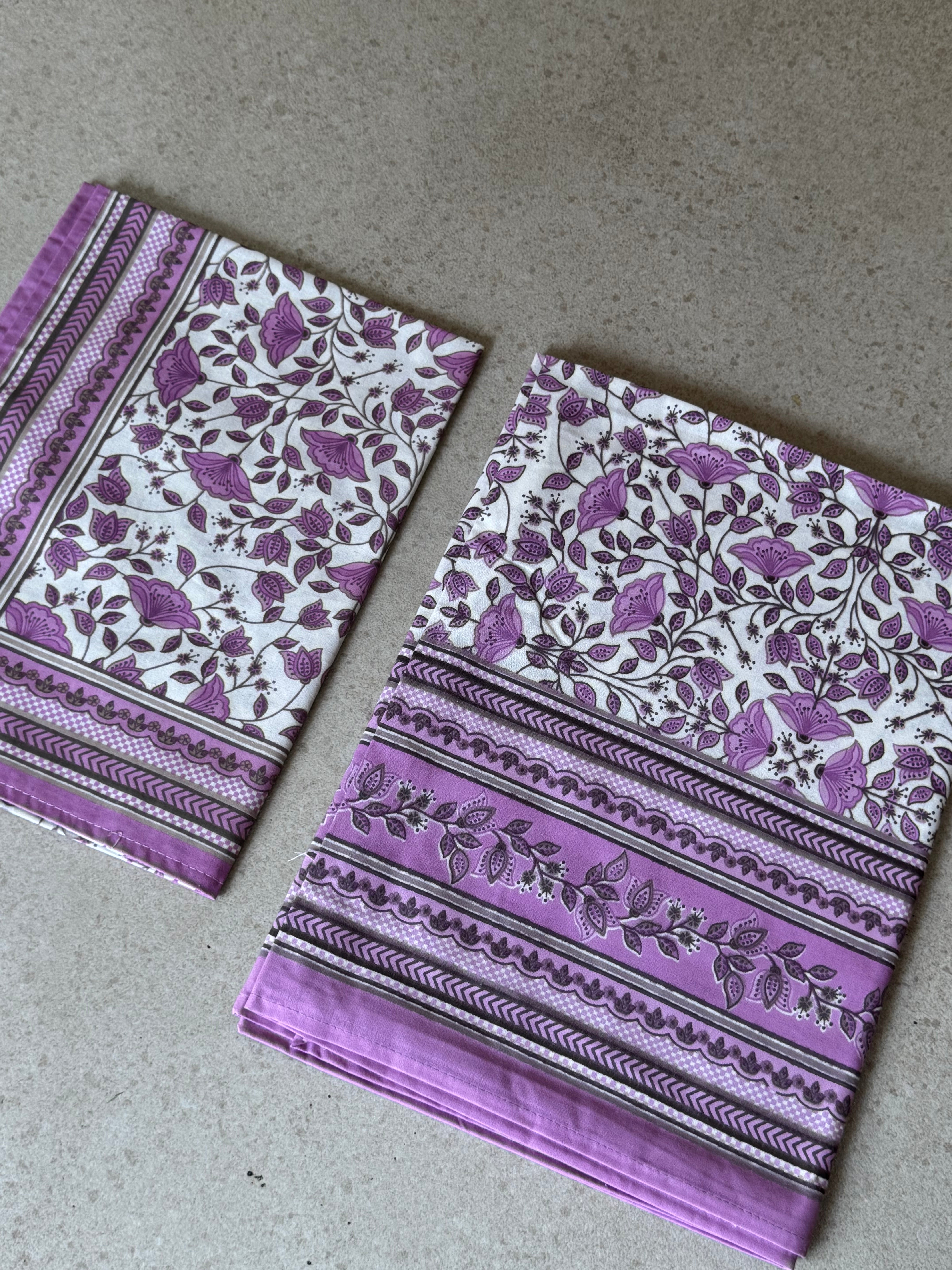 SHALIMAR SINGLE BEDSHEET WITH ONE PILLOW COVER