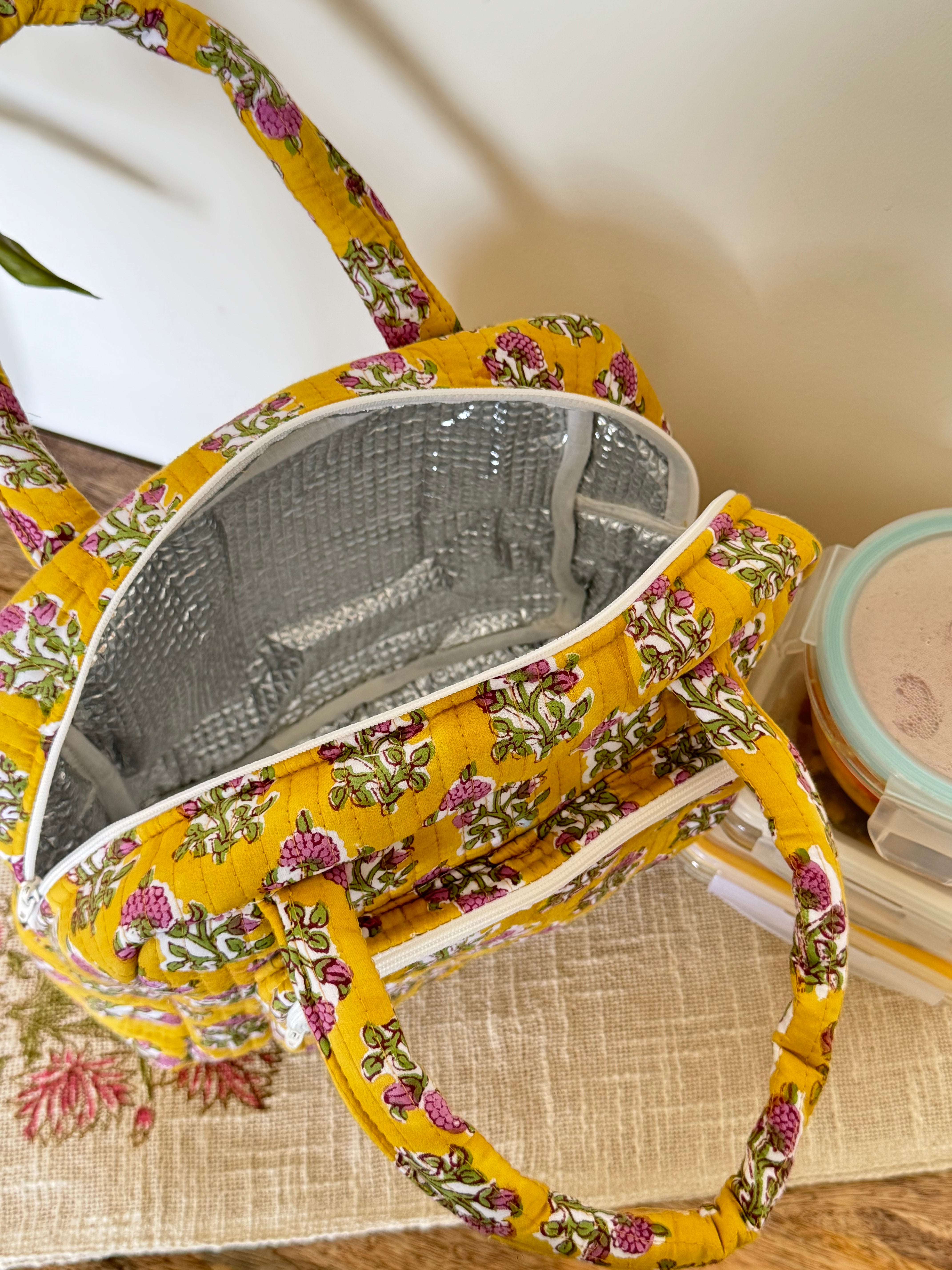 INSULATED LUNCH BAG