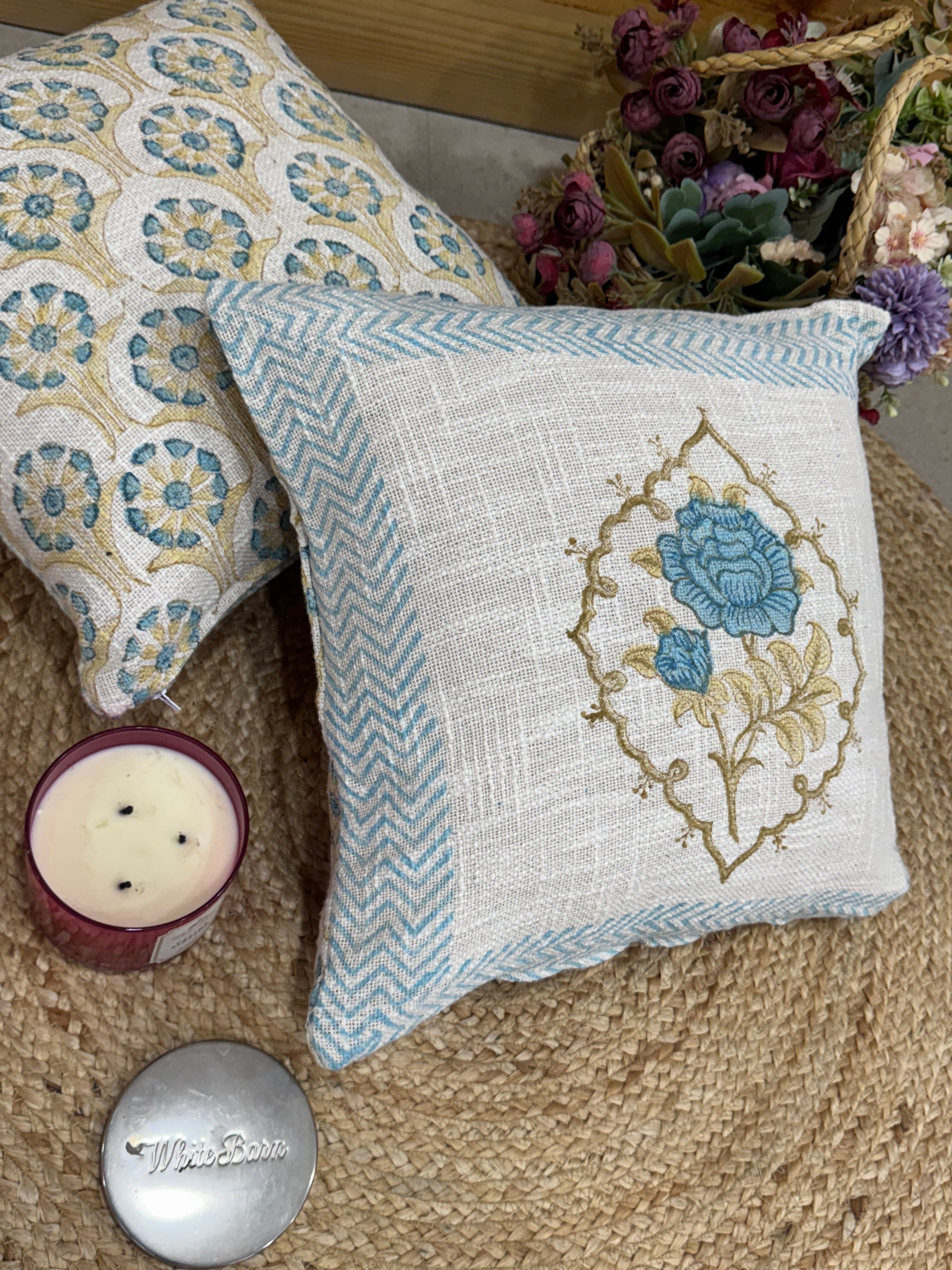 A PAIR OF HANDBLOCK PRINTED 16*16 INCHES JUTE CUSHION COVER