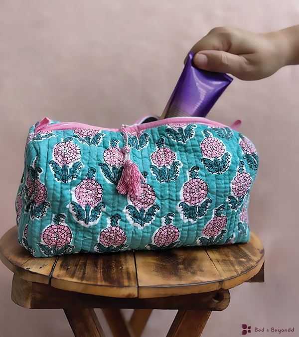 MULTI PURPOSE TOILETRY BAGS