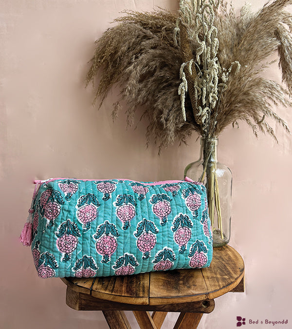 MULTI PURPOSE TOILETRY BAGS