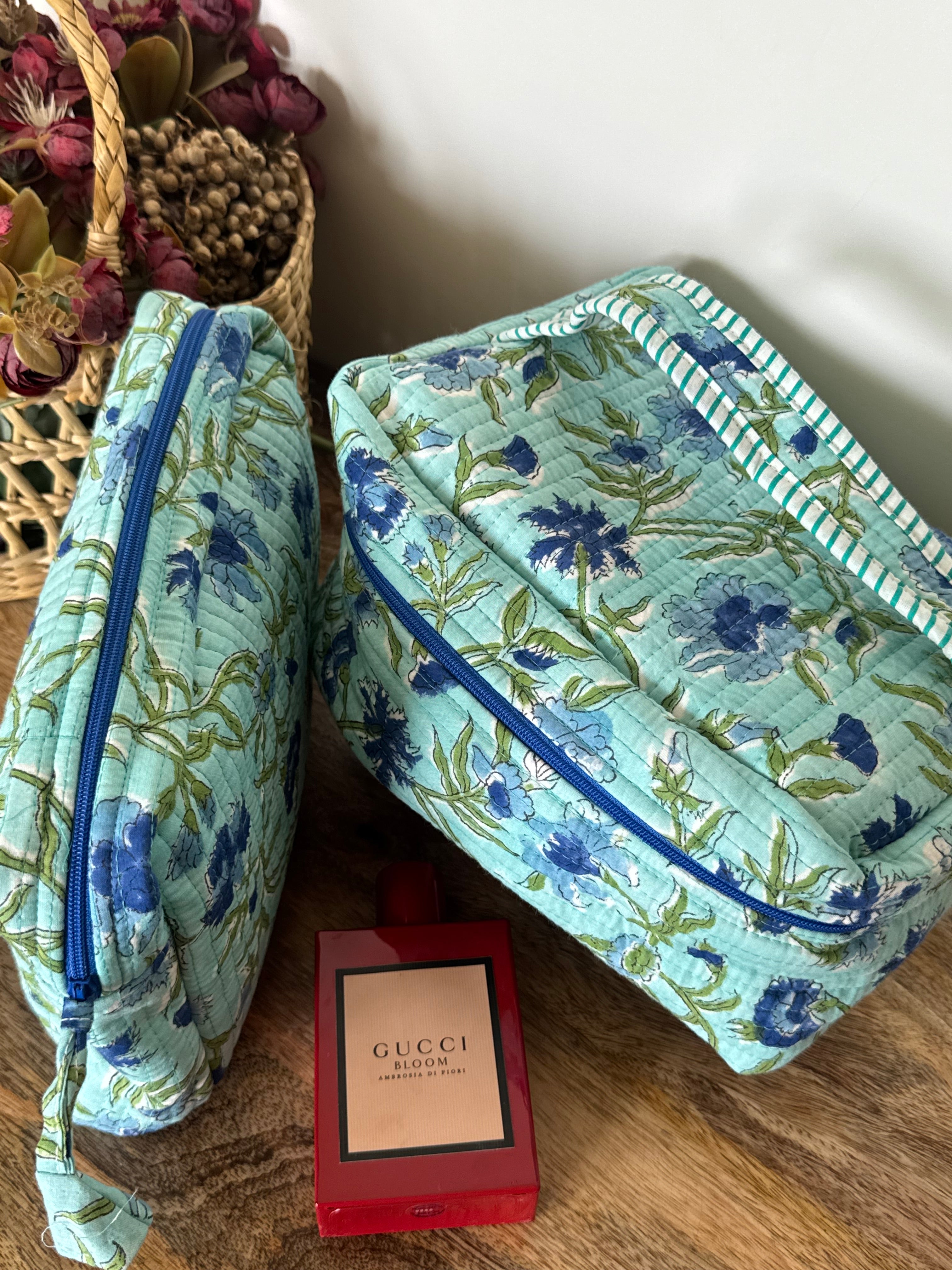 VANITY BAG & TRAVEL POUCH COMBO SET