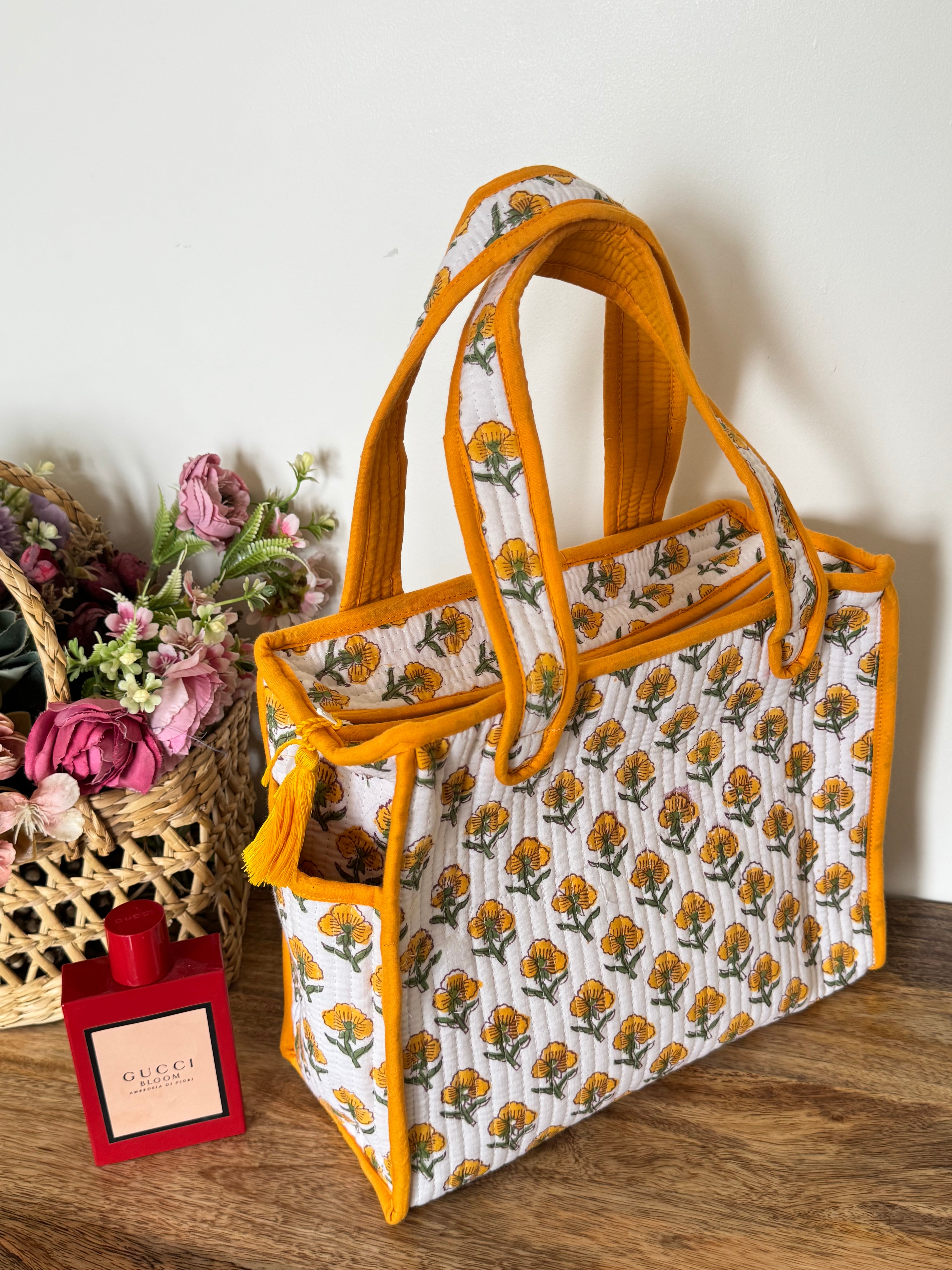 MINI TOTE BAG WITH ZIP