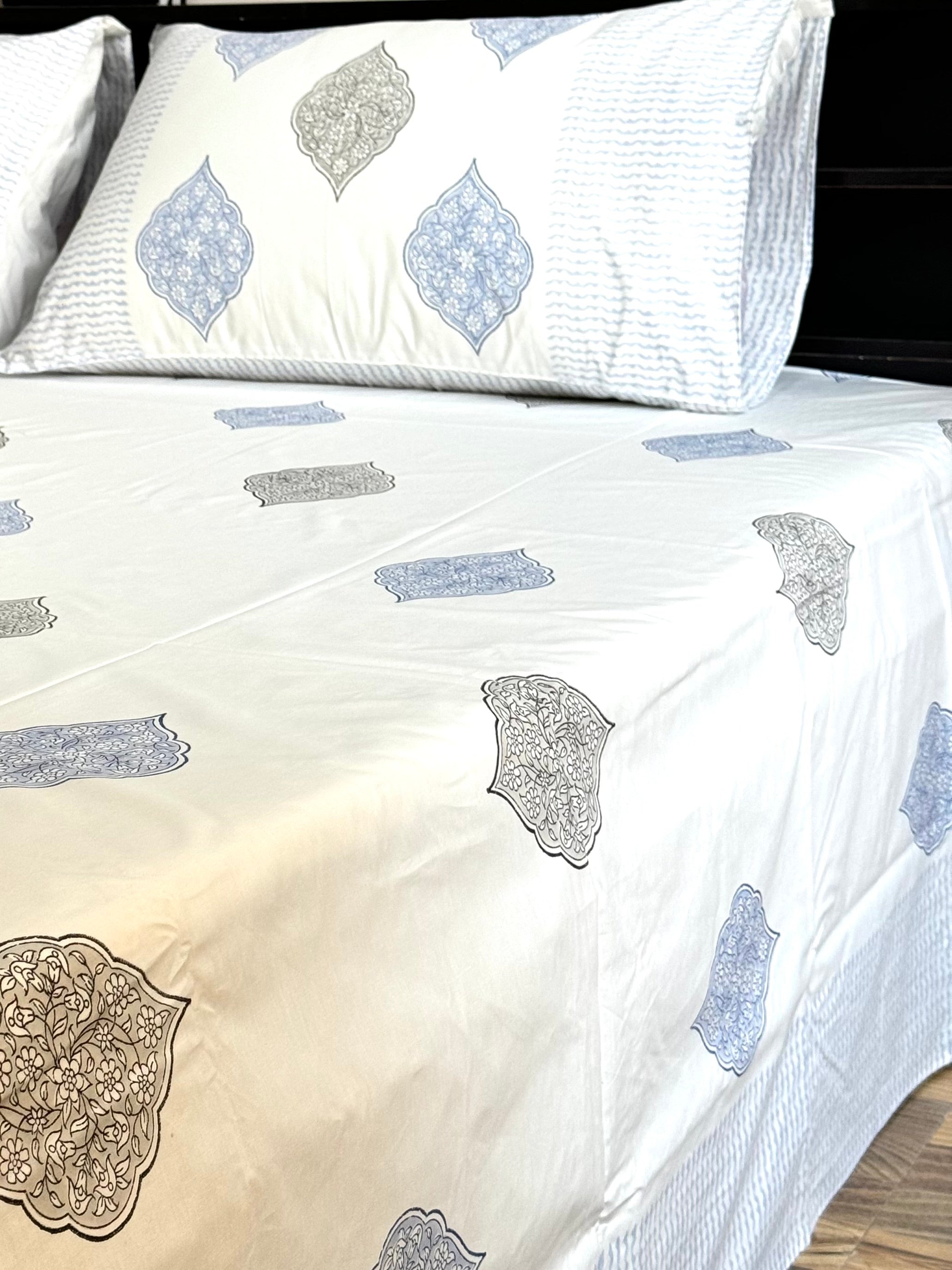 BIANCA HAND BLOCK PRINTED BEDSHEET WITH TWO REVERSIBLE PILLOW COVERS