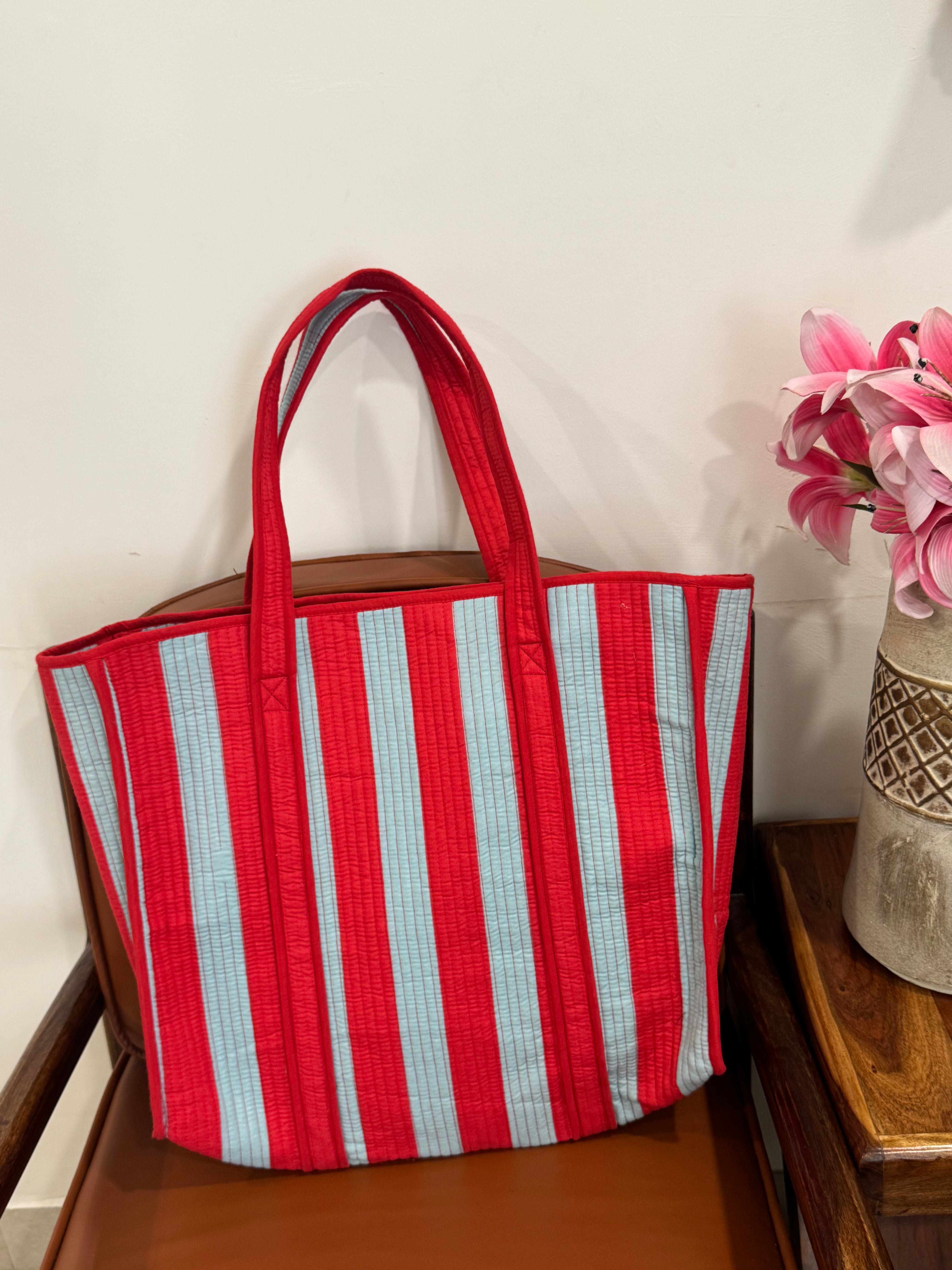 TOTE BAG WITHOUT ZIP/BUTTON