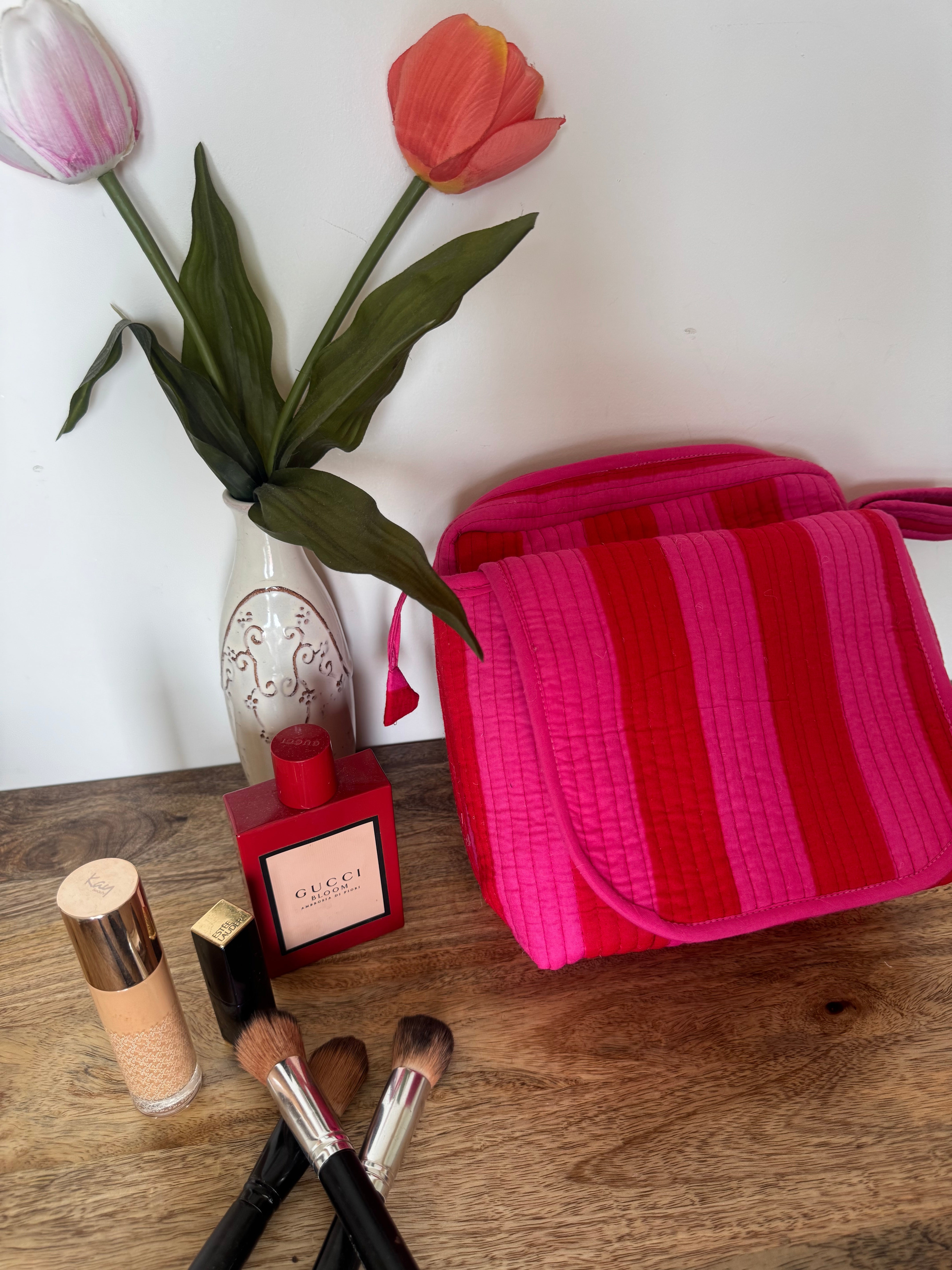 MAKEUP-ON-THE-GO/ DIAPER CHANGING BAG