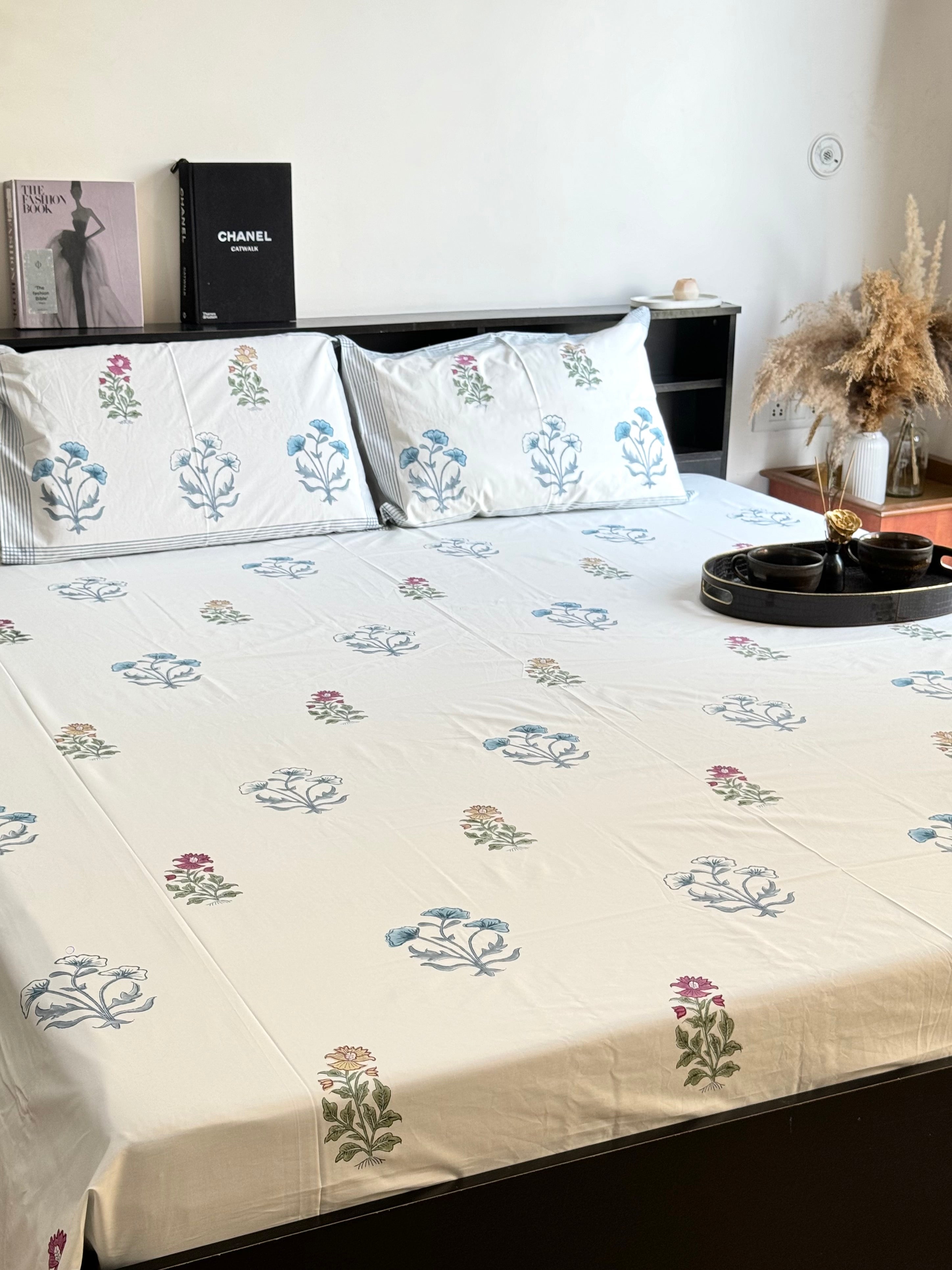 KABIR HAND BLOCK PRINTED BEDSHEET WITH TWO REVERSIBLE PILLOW COVERS