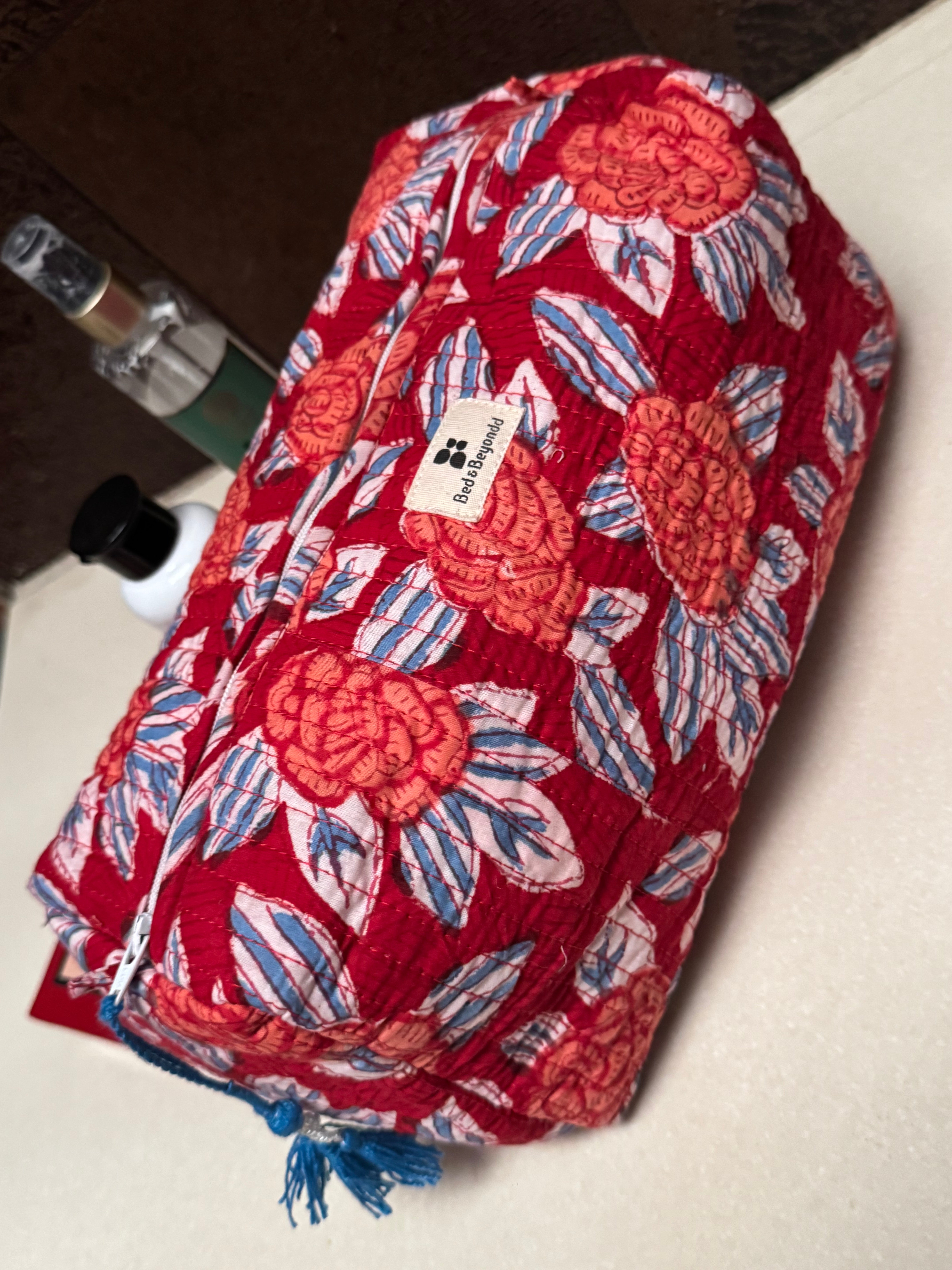 MULTI PURPOSE TOILETRY BAG