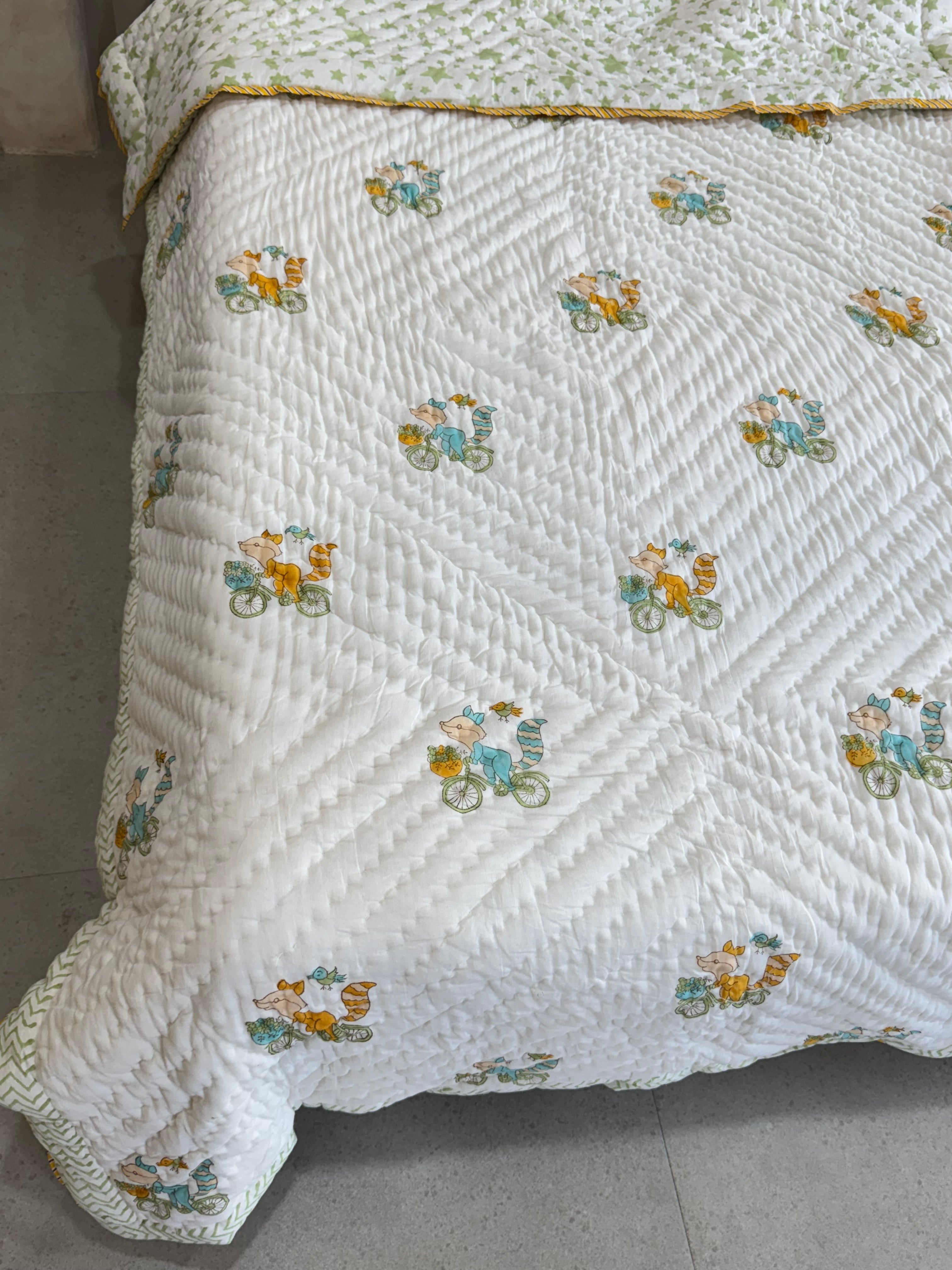 SINGLE BED HANDBLOCK PRINTED REVERSIBLE MULMUL KIDS QUILT (5 Years till Adult size)