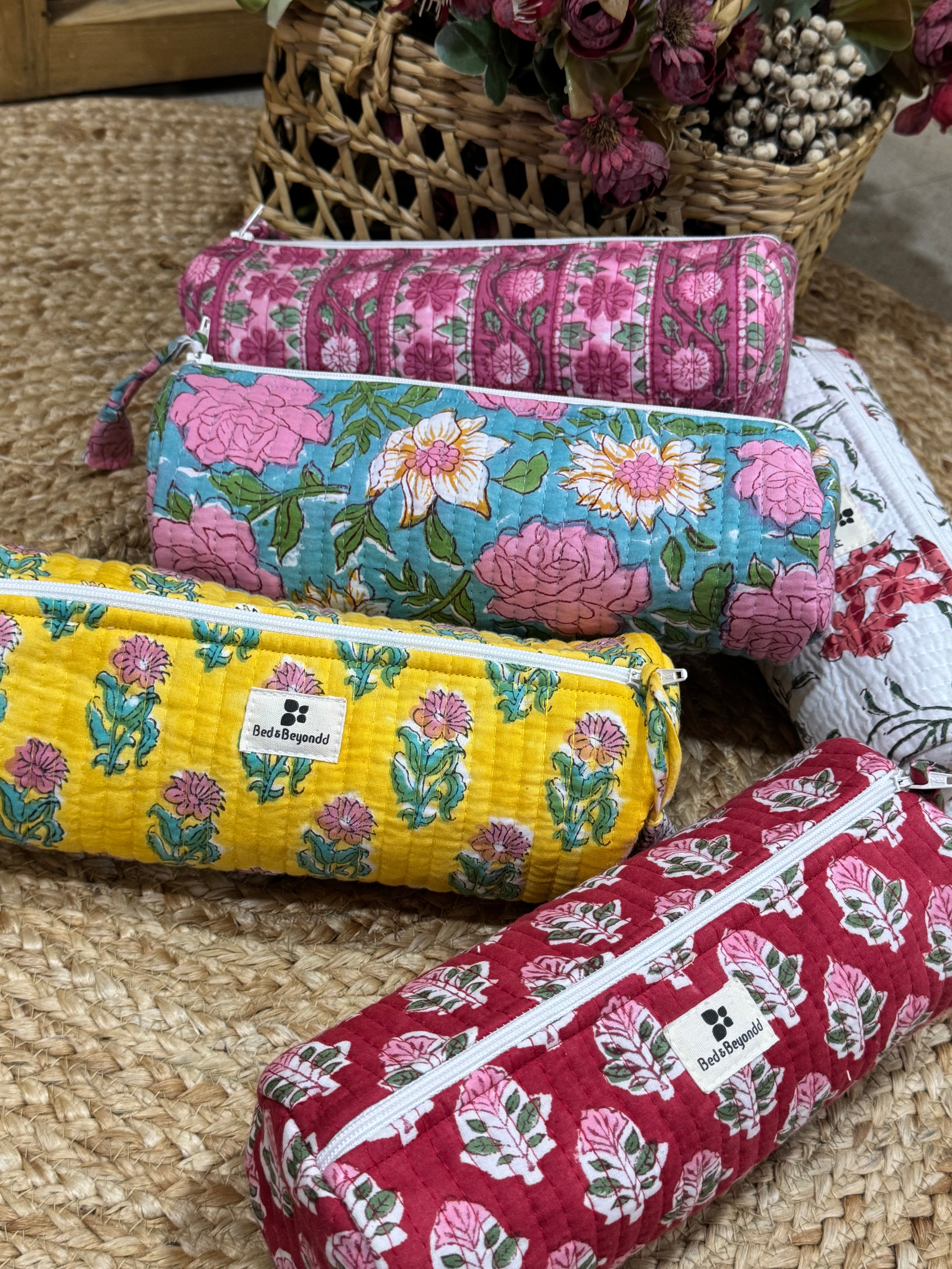 Assorted Cylindrical Pouches - 5 Pieces