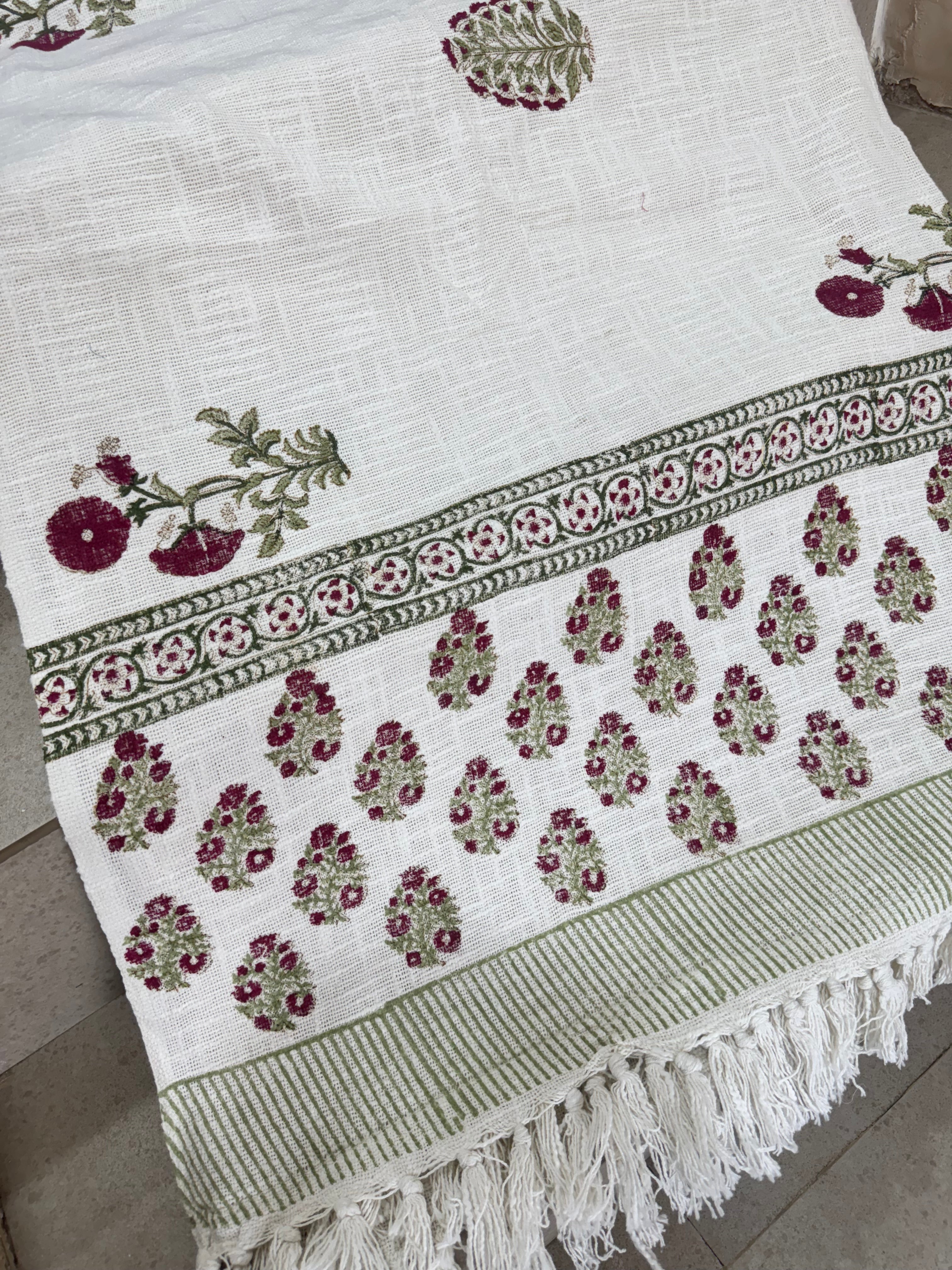 SOFA THROW (55 by 95 Inches)