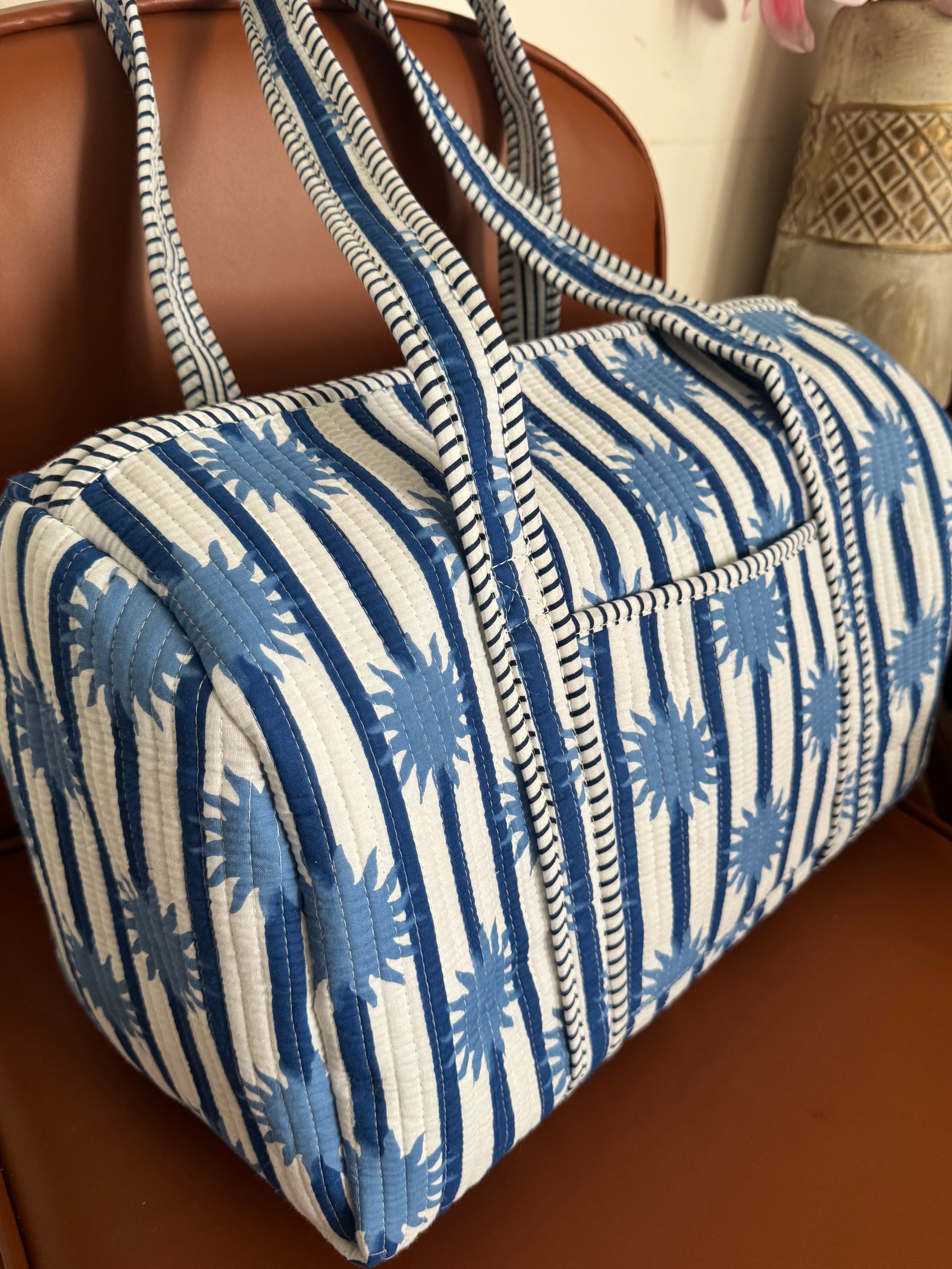 DUFFLE BAG