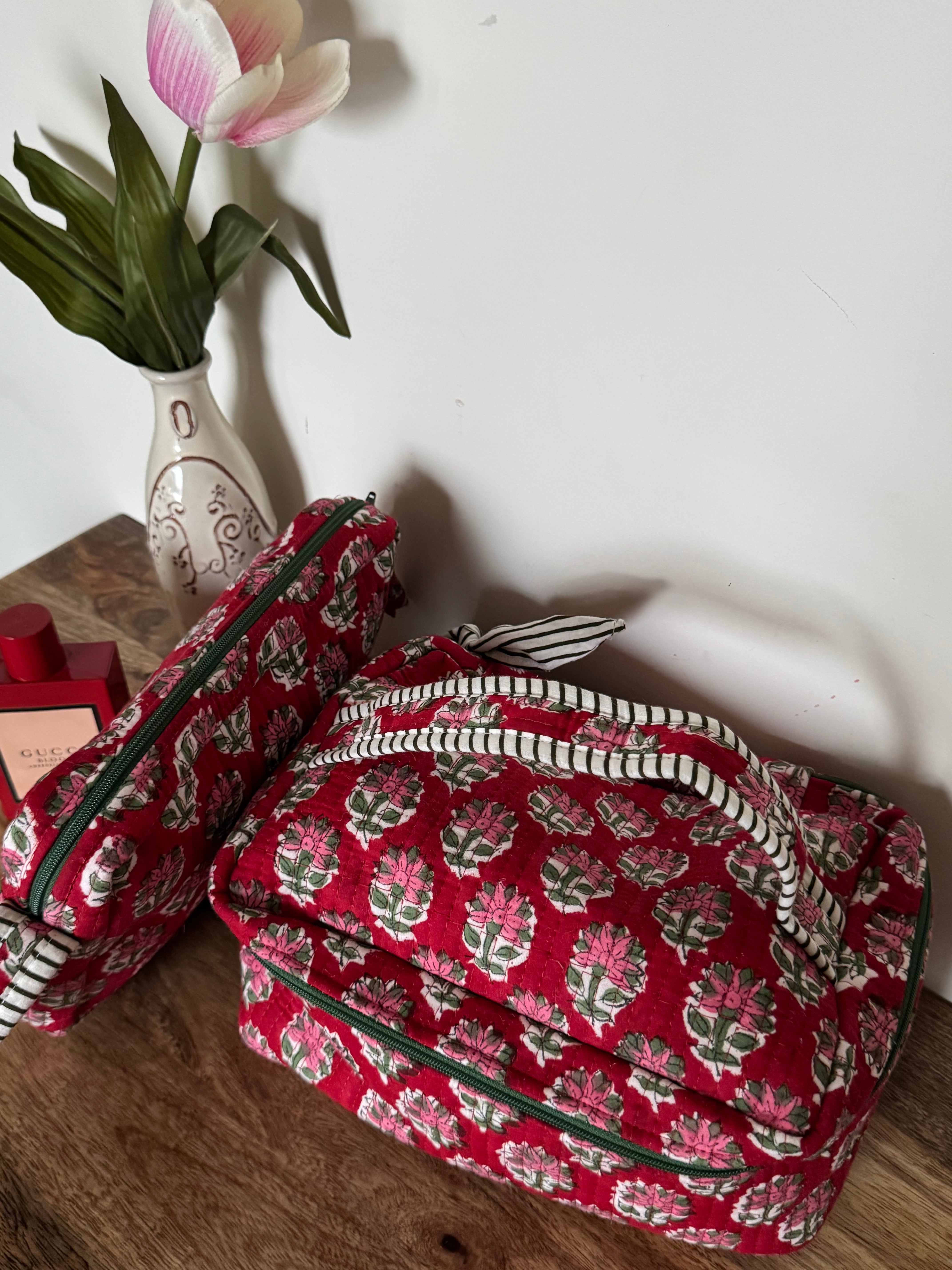 VANITY BAG & TRAVEL POUCH COMBO SET