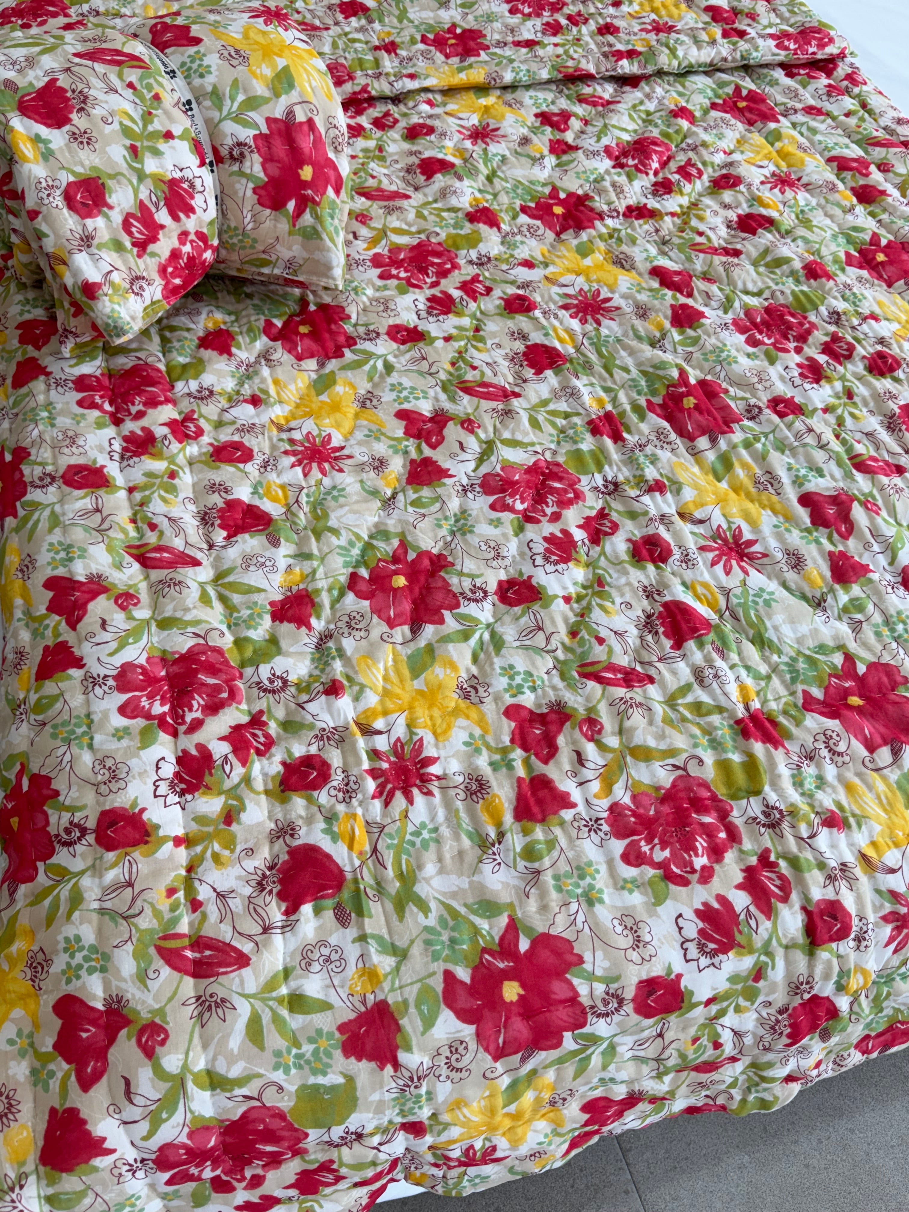 FLORAL SYMPHONY SINGLE BED QUILT