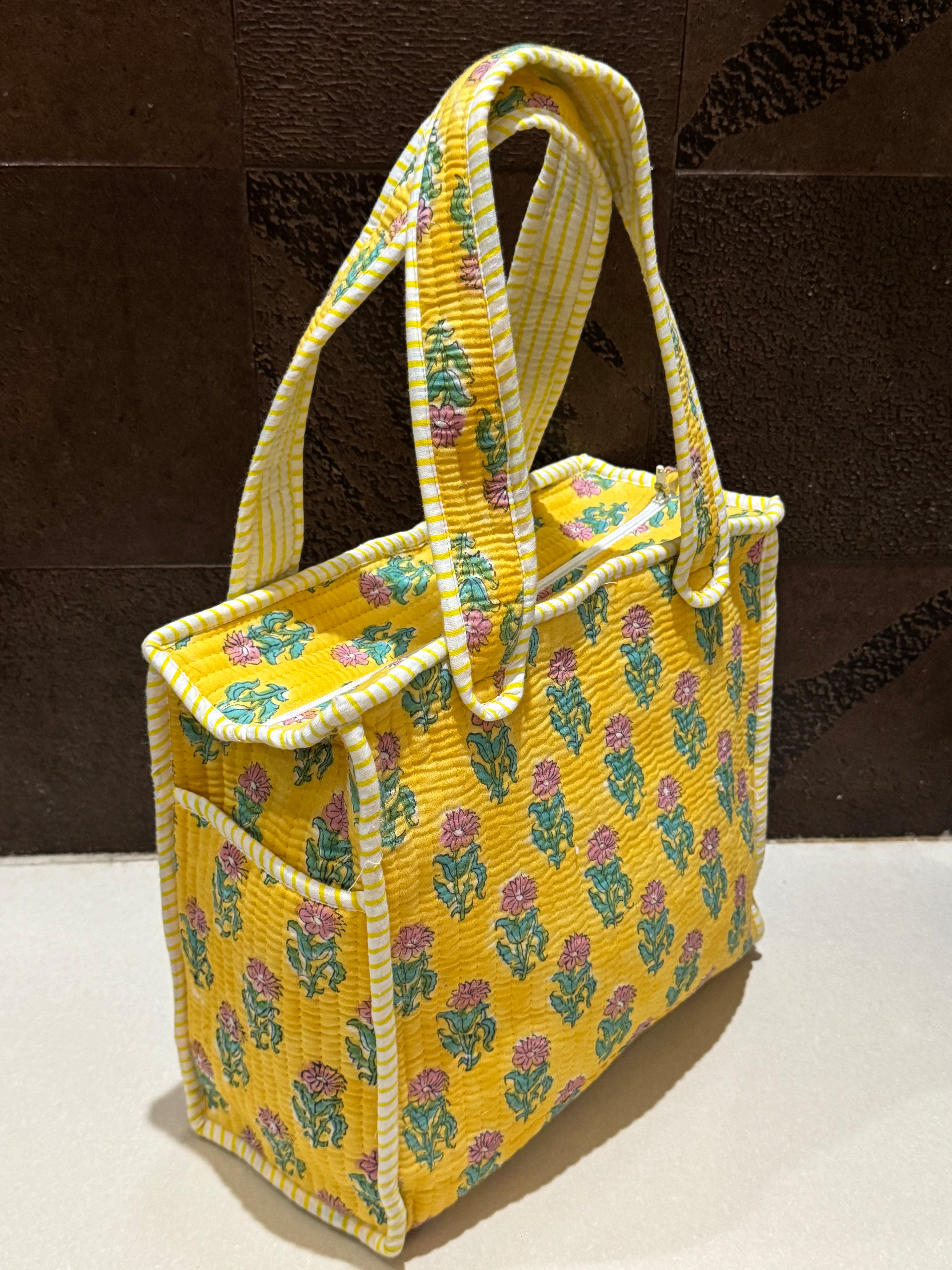 MINI TOTE BAG WITH ZIP