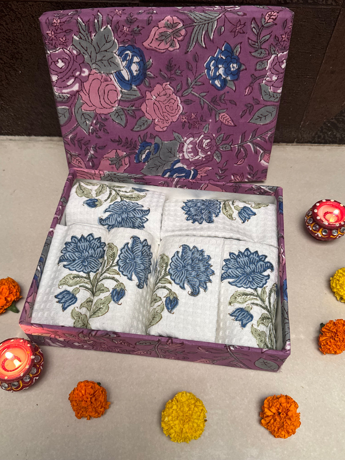 HANDBLOCK PRINTED GIFT BOX - FACE TOWEL SETS