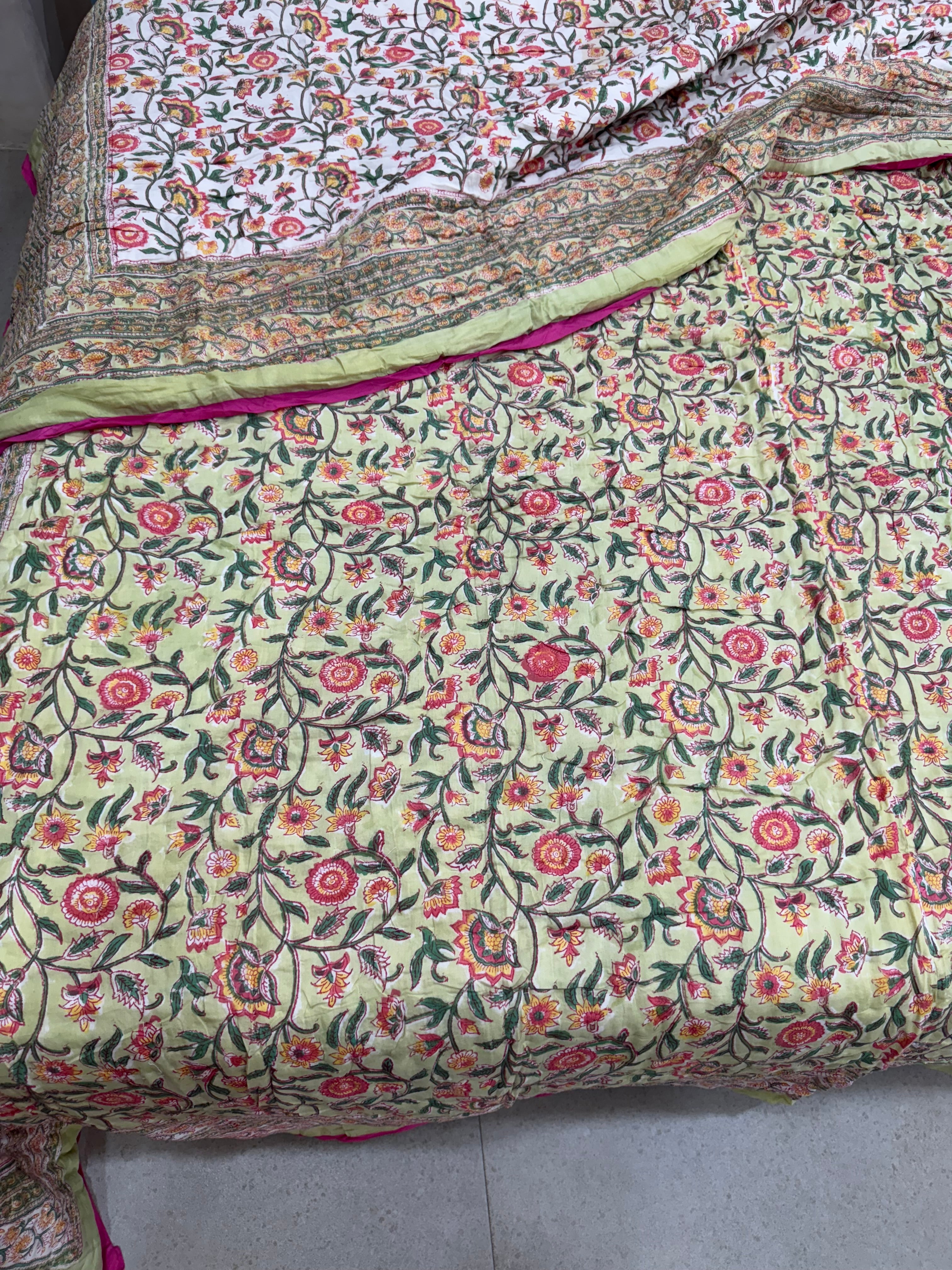 FESTIVE HAND BLOCK PRINTED REVERSIBLE QUILT (DOUBLE BED)