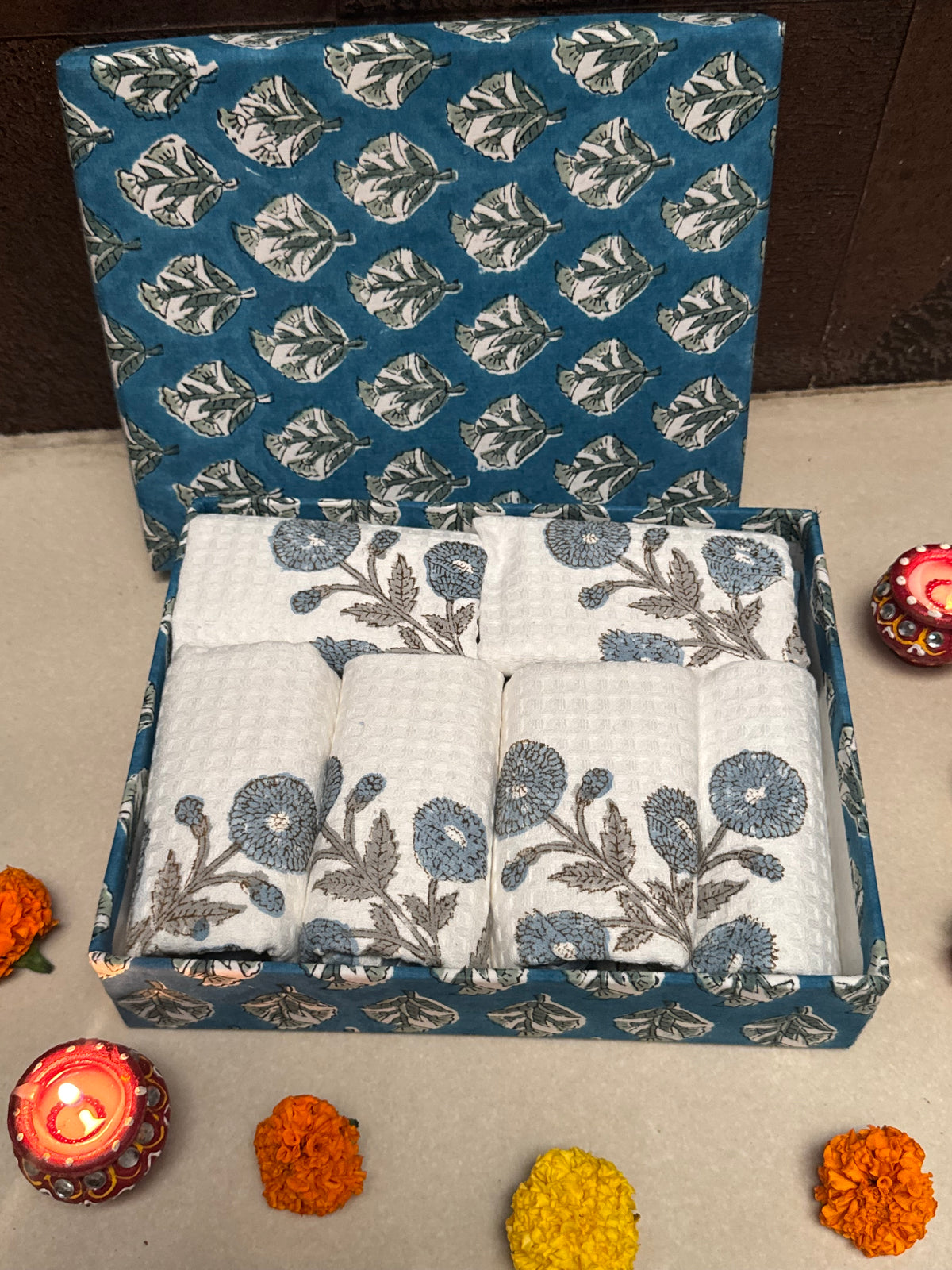 HANDBLOCK PRINTED GIFT BOX - FACE TOWEL SETS