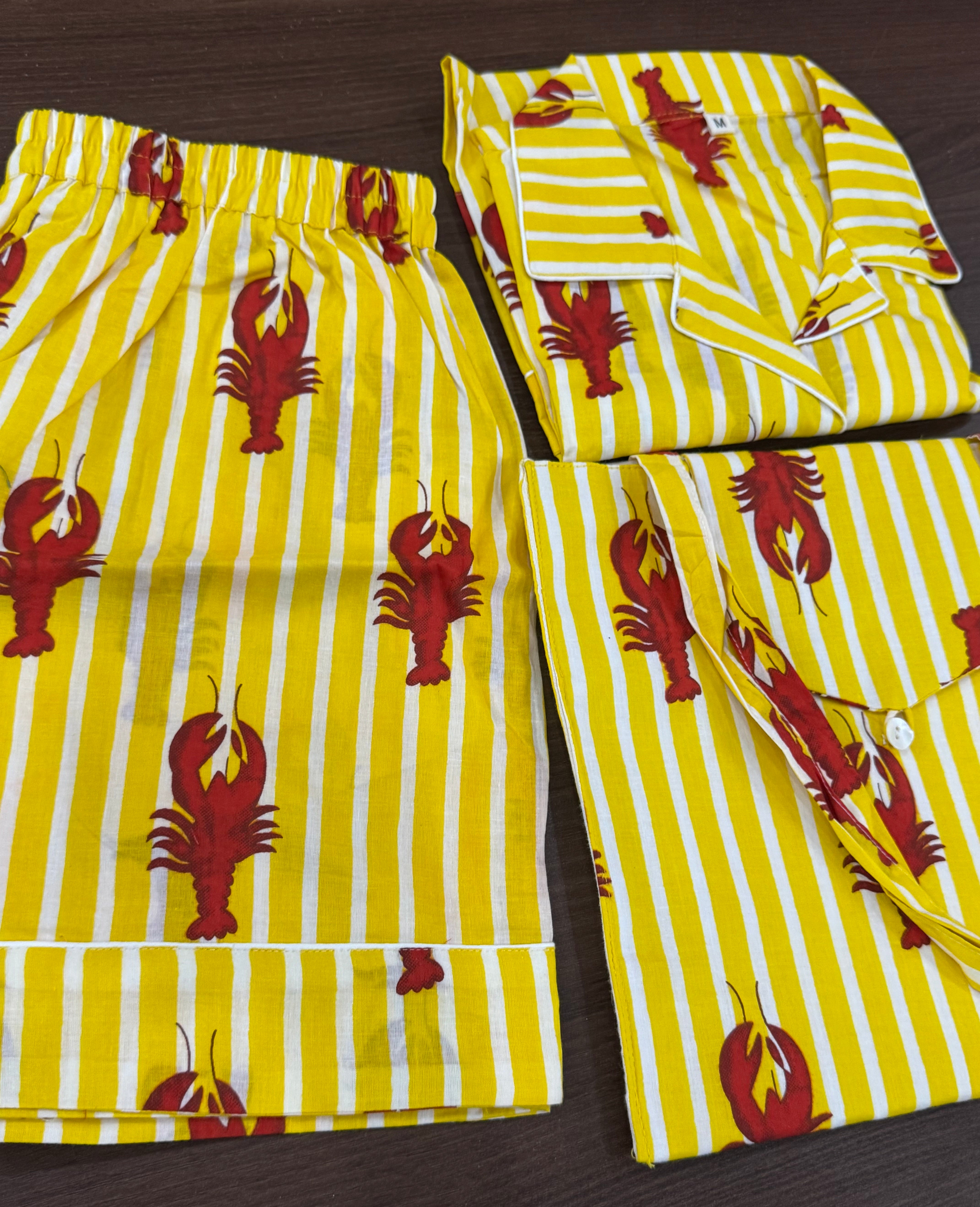 HALF SHIRT AND SHORTS NIGHT SUIT