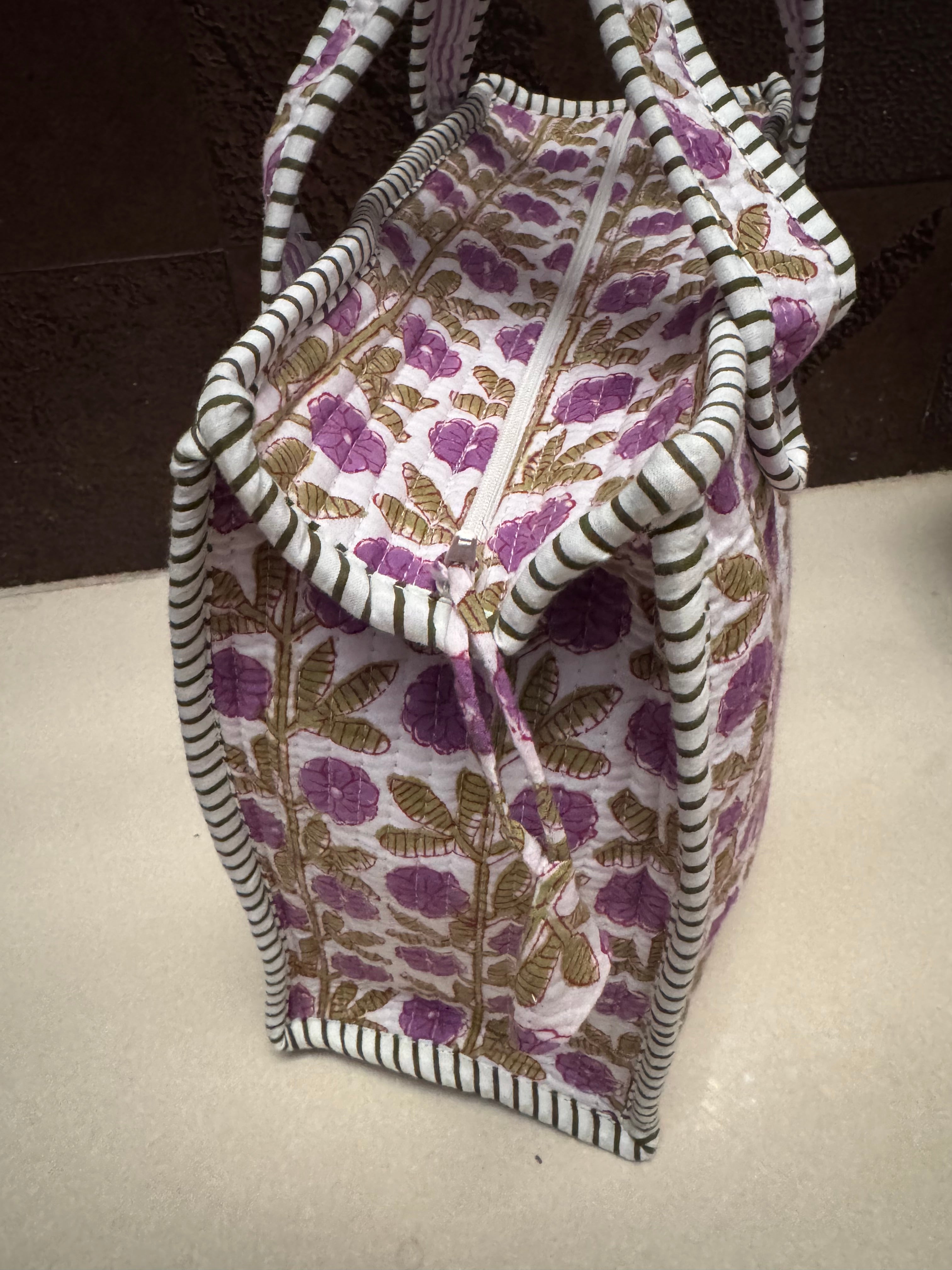 MINI TOTE BAG WITH ZIP