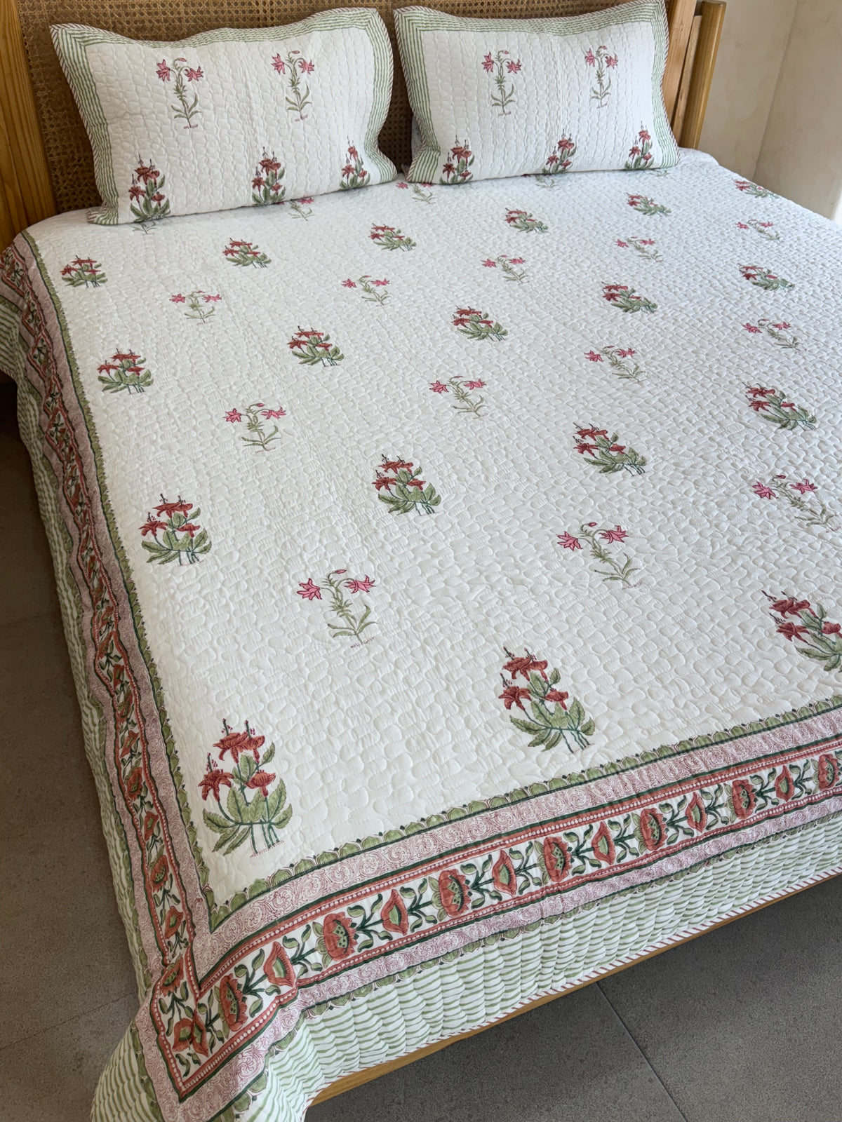 HANDBLOCK PRINTED QUILTED BEDCOVER 90*108 inches