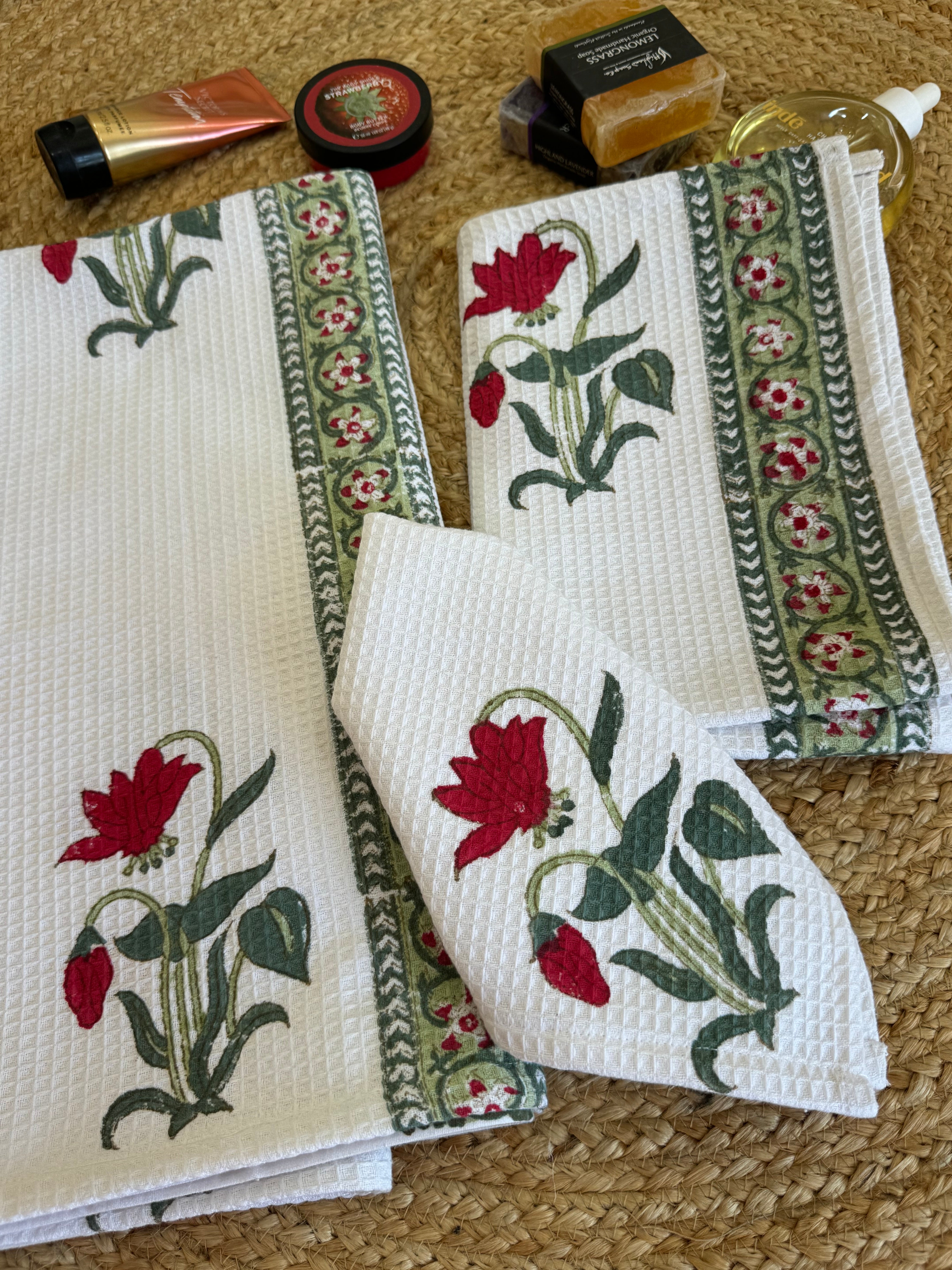 RED SCARLET HANDBLOCK PRINTED BODY / HAND TOWEL / NAPKIN