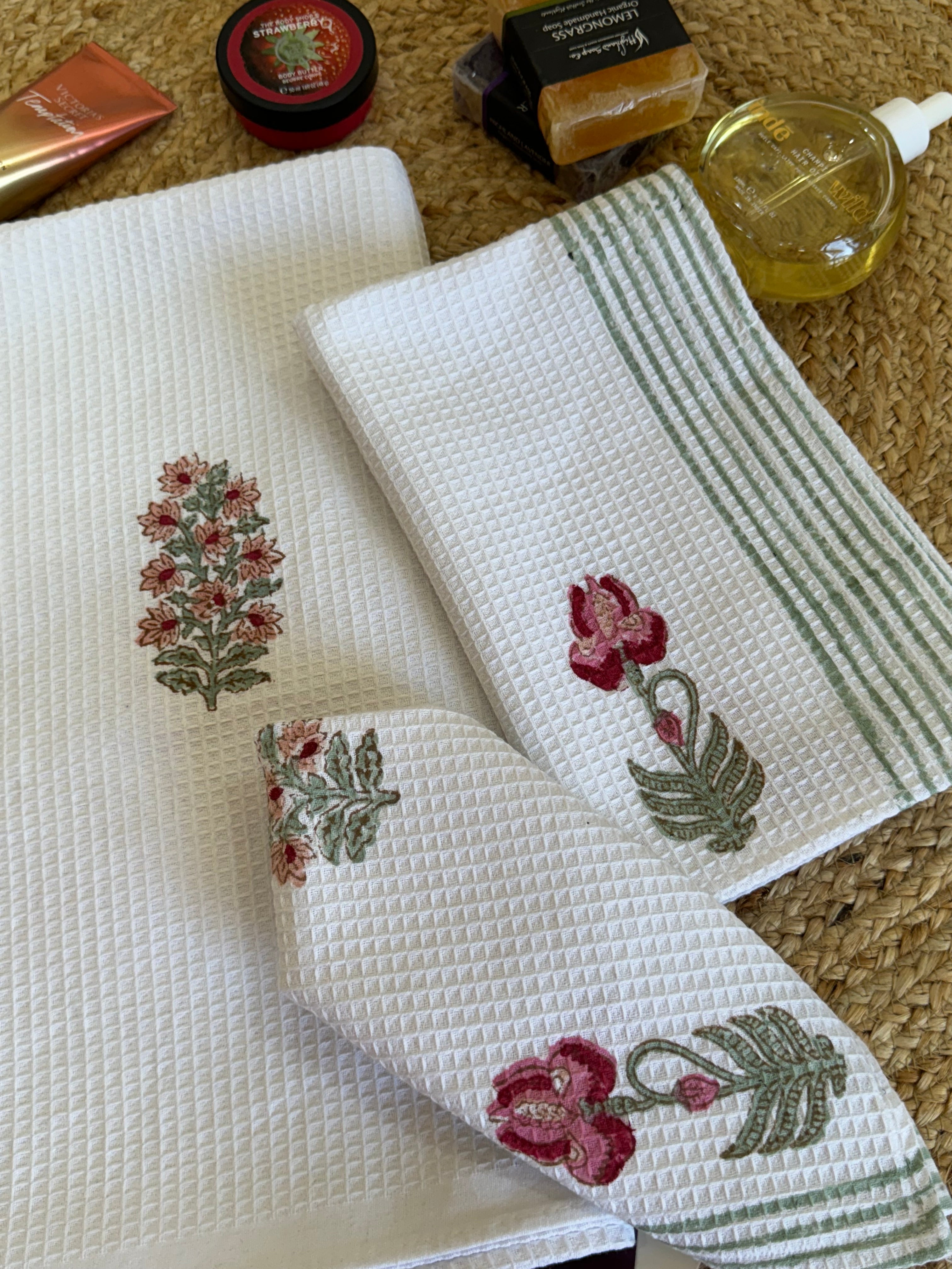 ENGLISH IVY HANDBLOCK PRINTED BODY / HAND TOWEL / NAPKIN