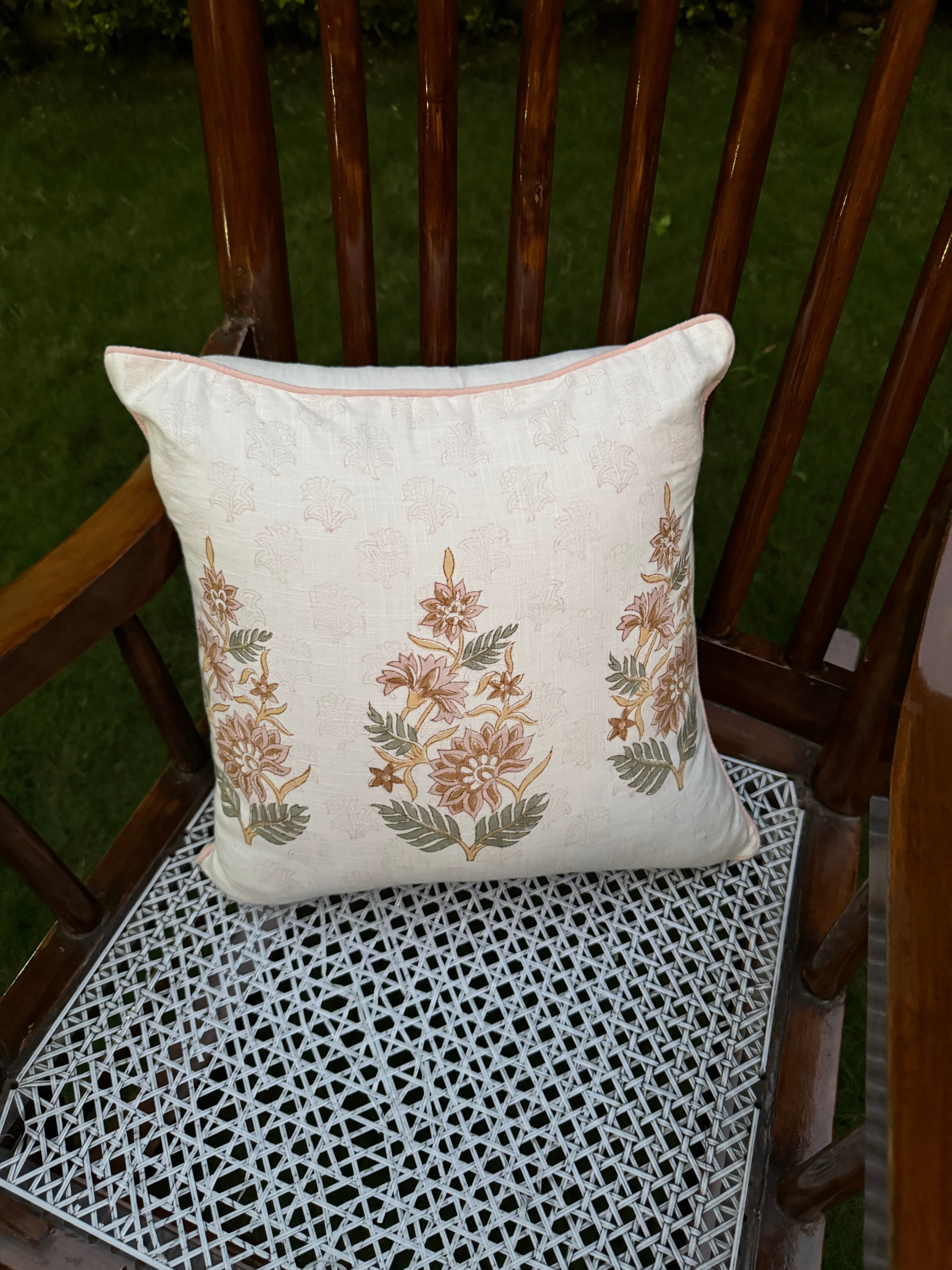 A PAIR OF HANDBLOCK PRINTED 16*16 INCHES CUSHION COVER