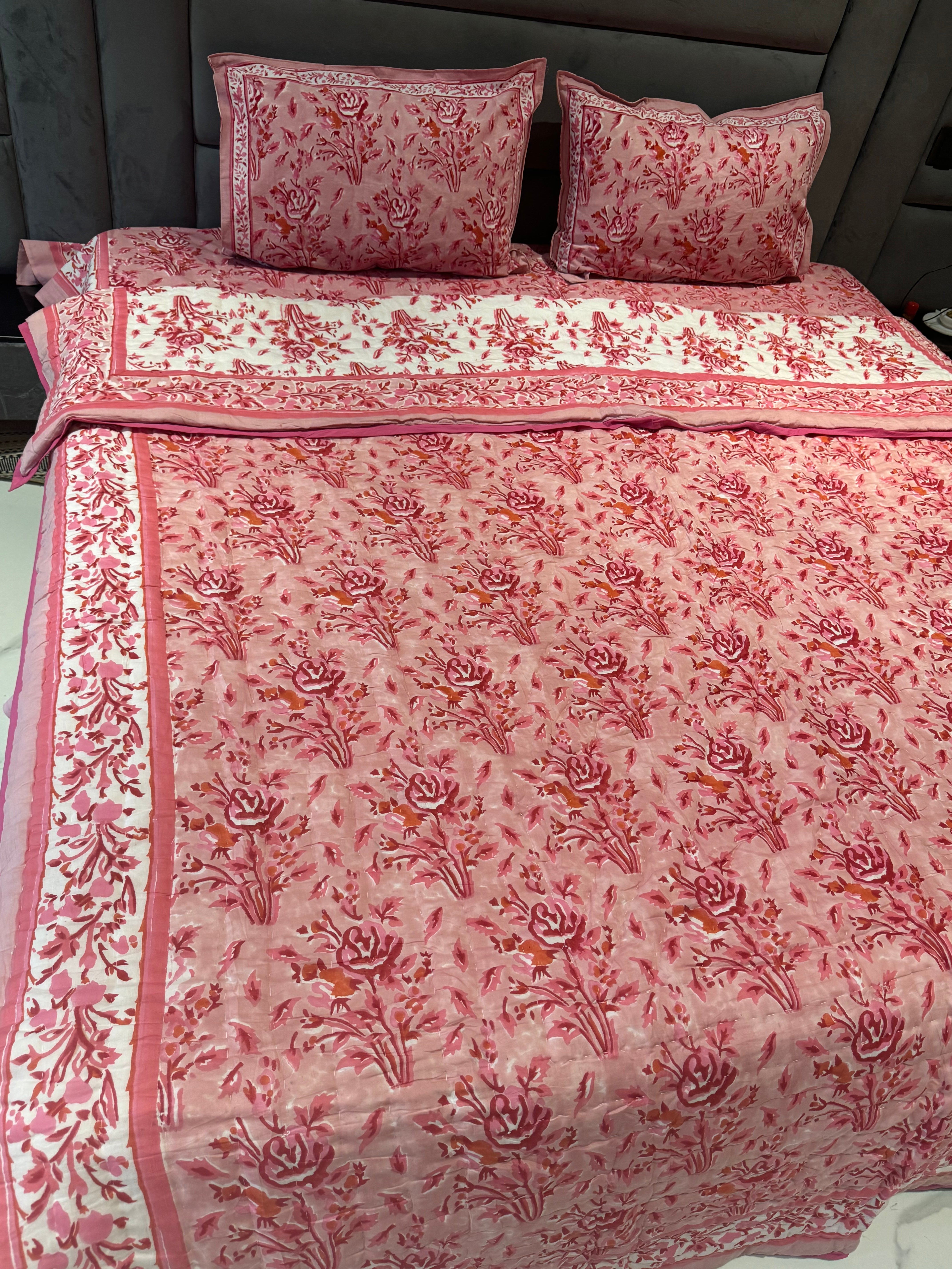 FESTIVE HAND BLOCK PRINTED BEDDING SET